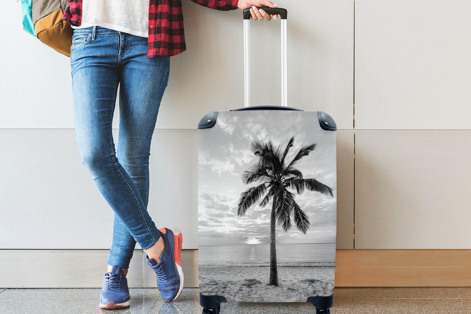 schwarz rollen, Reisetasche Reisekoffer - 4 Trolley, mit Handgepäck MuchoWow Handgepäckkoffer bei Palme am Rollen, und Strand weiß, Ferien, für Sonnenuntergang