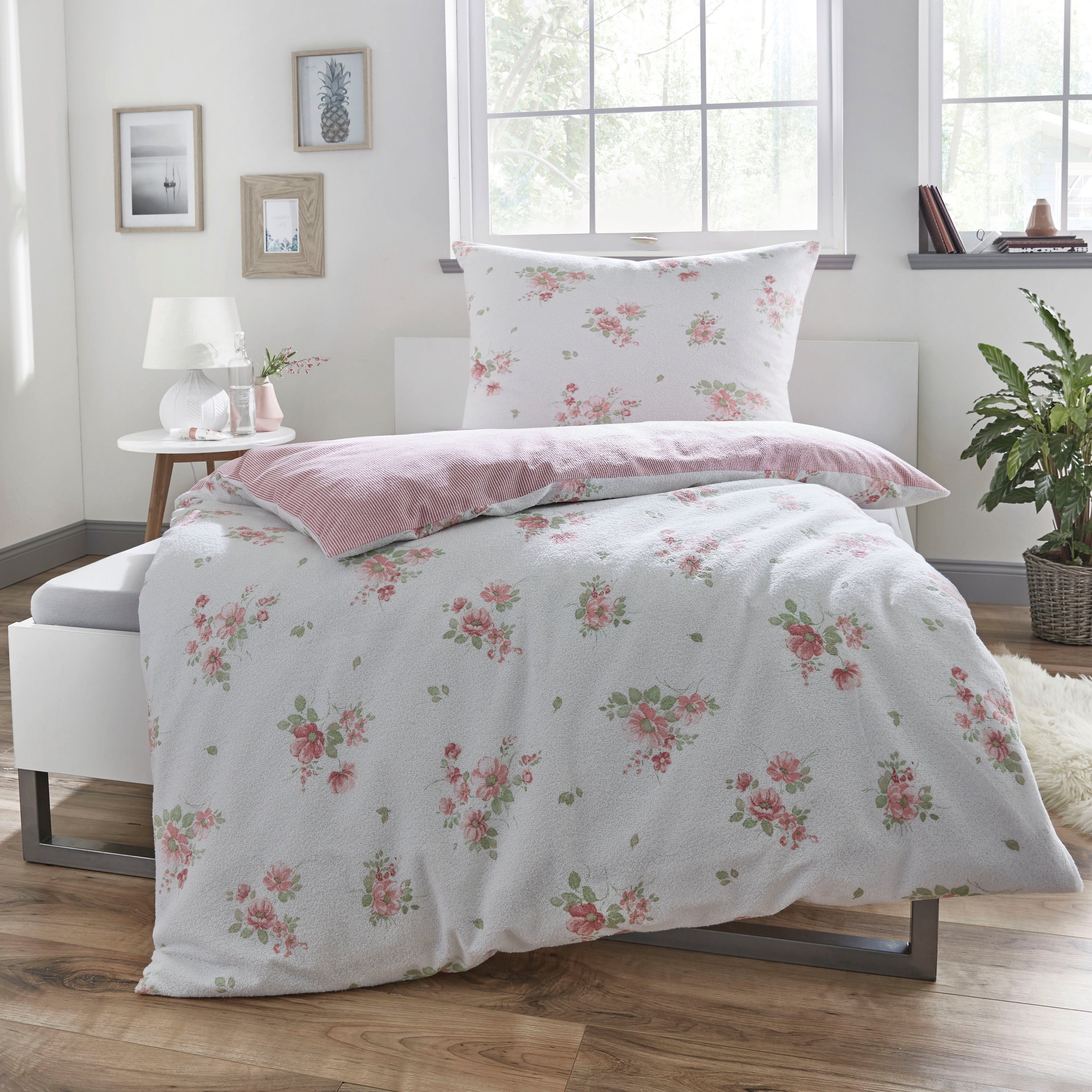 Dyckhoff Bettwäsche Pinke Lein Blumen, Frottee, 2 teilig, aus Weichfrottier, Bettbezug