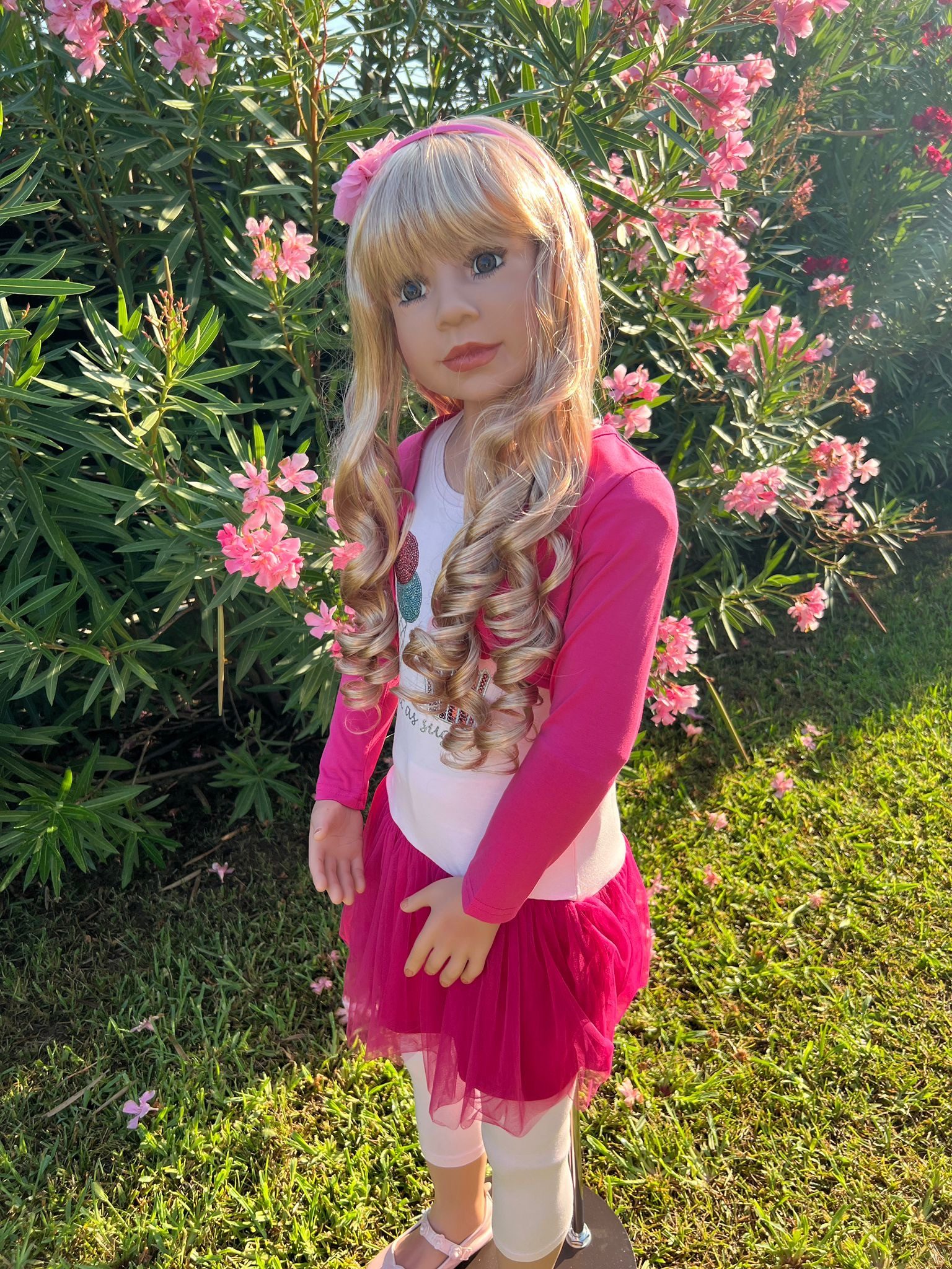 CMTPUPPENGALERIE Stehpuppe Olivia von Monika Levenig - blond - 122 cm - (1-tlg)