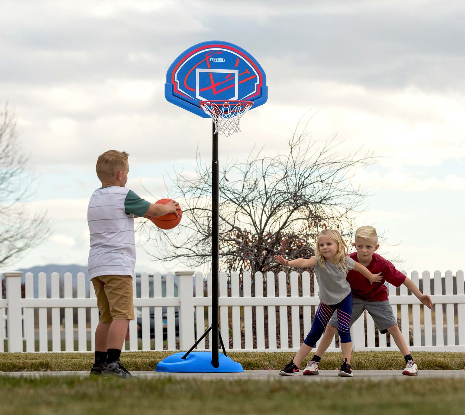 Lifetime Basketballkorb Nebraska (1-St), höhenverstellbar 4-fach (167-228 cm), HDPE-Kunststoff, BxH 81x228 cm
