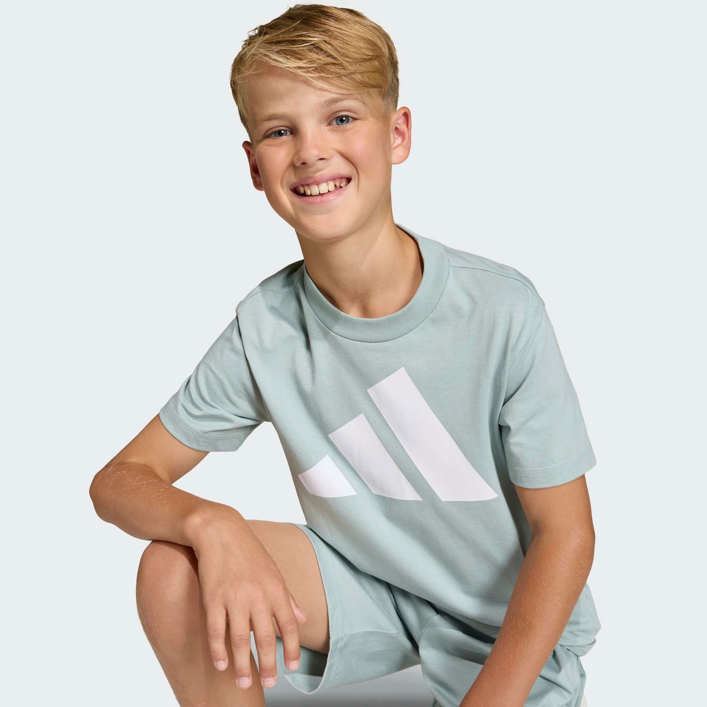 adidas Sportswear T-Shirt ESSENTIALS KIDS für Kinder und Teens, mit Rundhalsausschnitt, aus 100 % Baumwolle