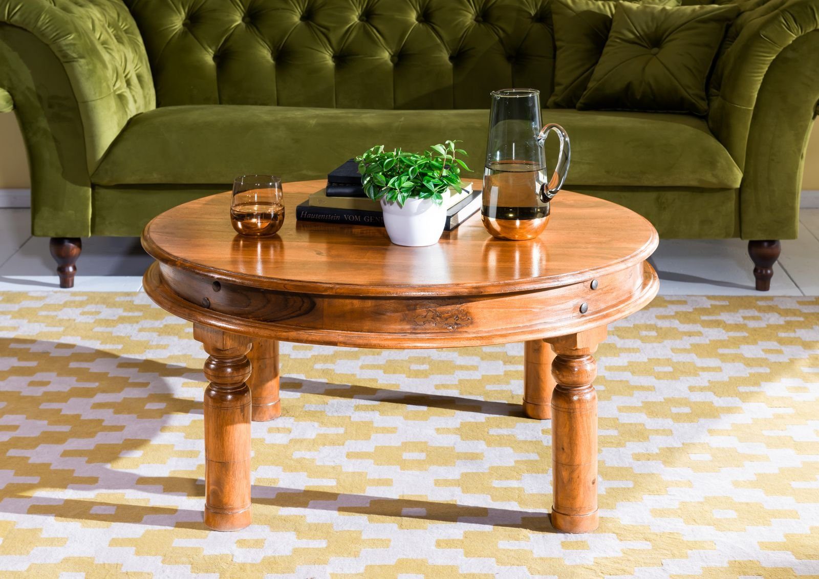 Massivmoebel24 Couchtisch OXFORD (Rund im Landhausstil mit Reliefarbeit,braun lackiert 90x90x45 Akazie), hochwertiges Edelholz;authentische Holzadern;aufwendige Schnitzereien