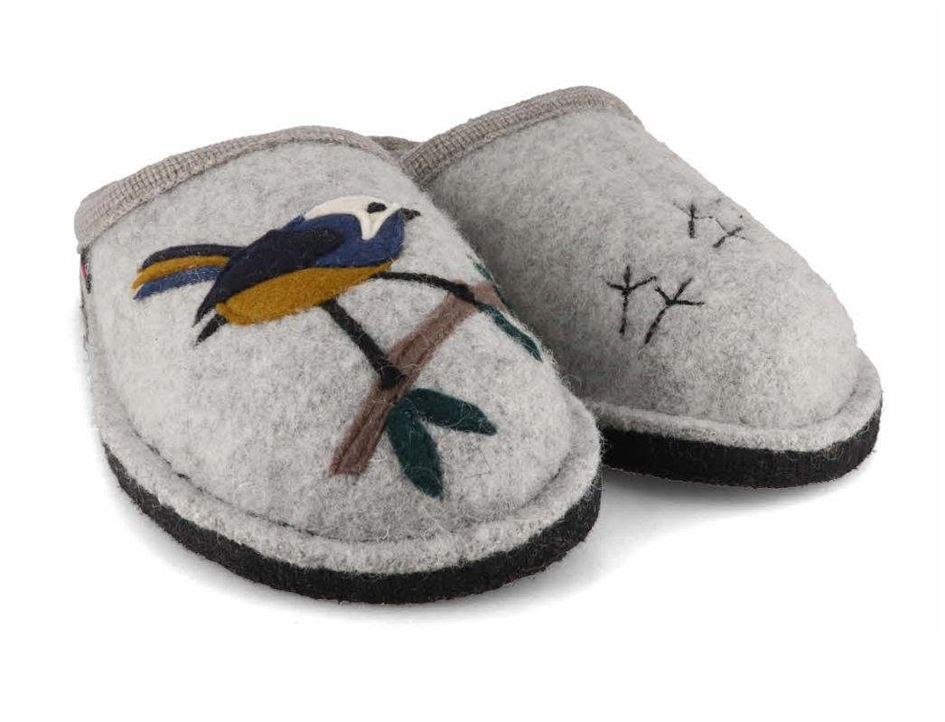 Haflinger Dezenter Luxus für Füße Hausschuh zweiteiliges Singvogel-Motiv
