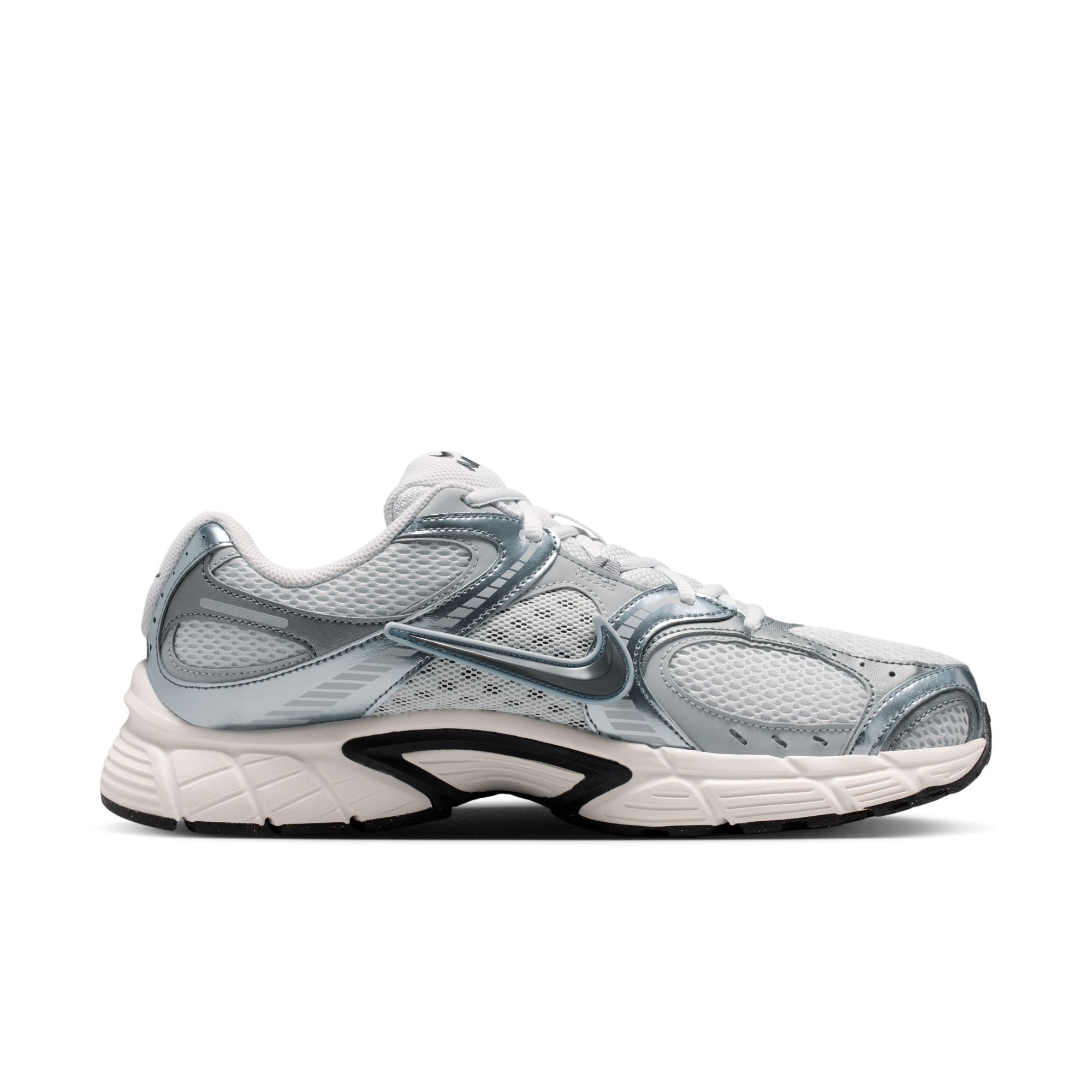 Nike Sportswear Nike V5 RNR Sneaker inspiriert vom Design des Y2K Nike Vomero 5