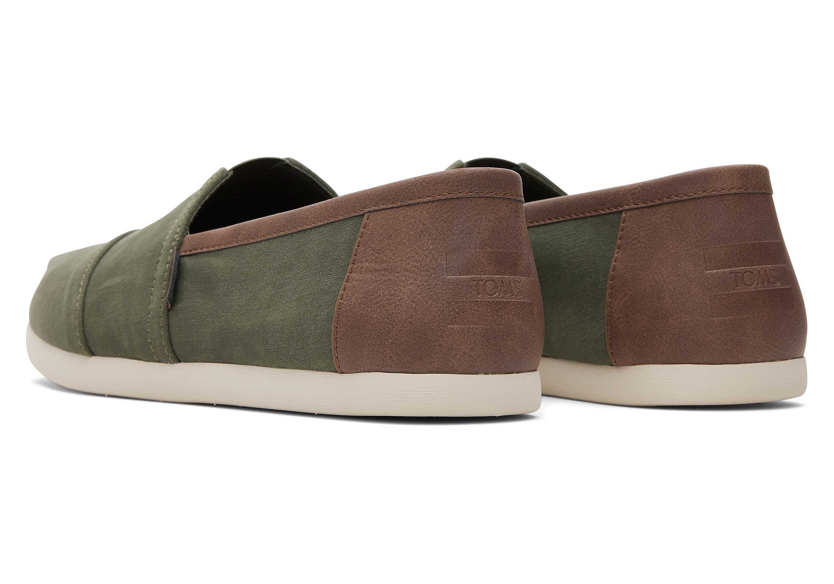 TOMS Alpargata mit Besatz aus veganem Leder Grün Slipper