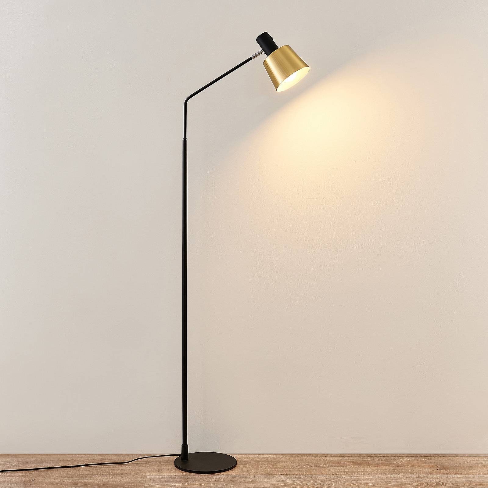 Lindby Stehlampe Vlada, Metall, Schwarz IP20, 1 x 15 W LED