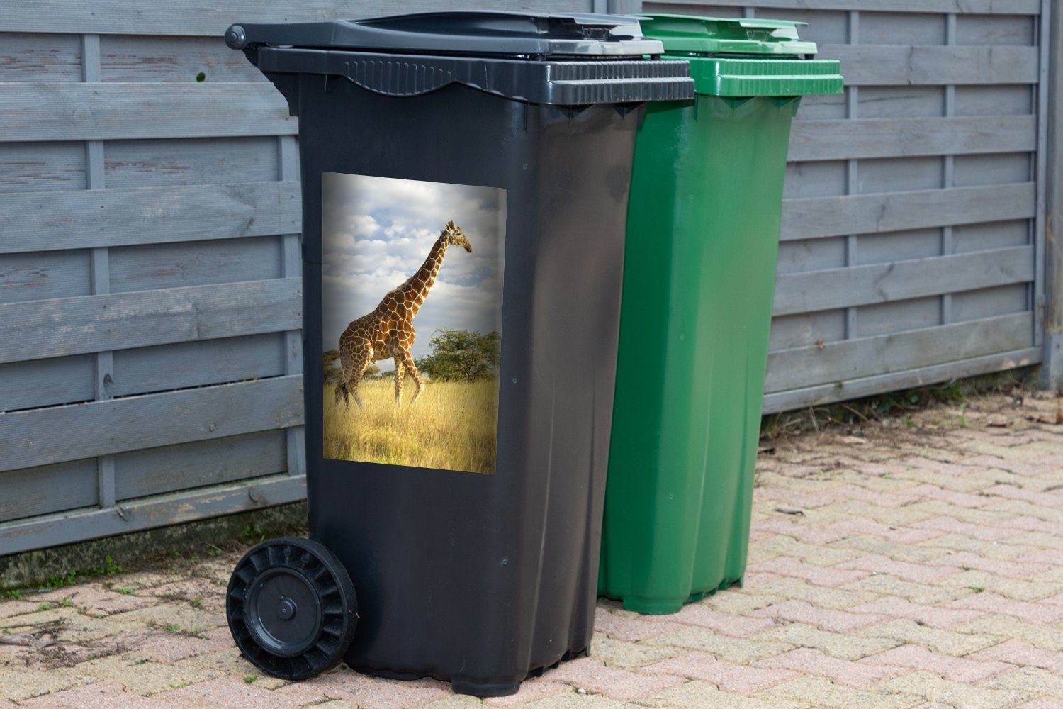 - Mülltonne, Container, Gras MuchoWow Safari Mülleimer-aufkleber, Sticker, Giraffe Abfalbehälter Wandsticker (1 St), -