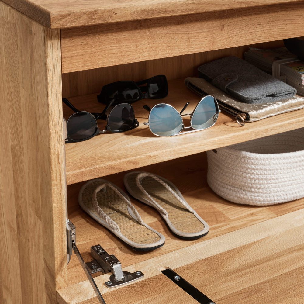 Lomadox Schuhschrank SALACH-64 Eiche massiv geölt mit 2 Klappen, hängend B/H/T: ca. 110/84/35 cm