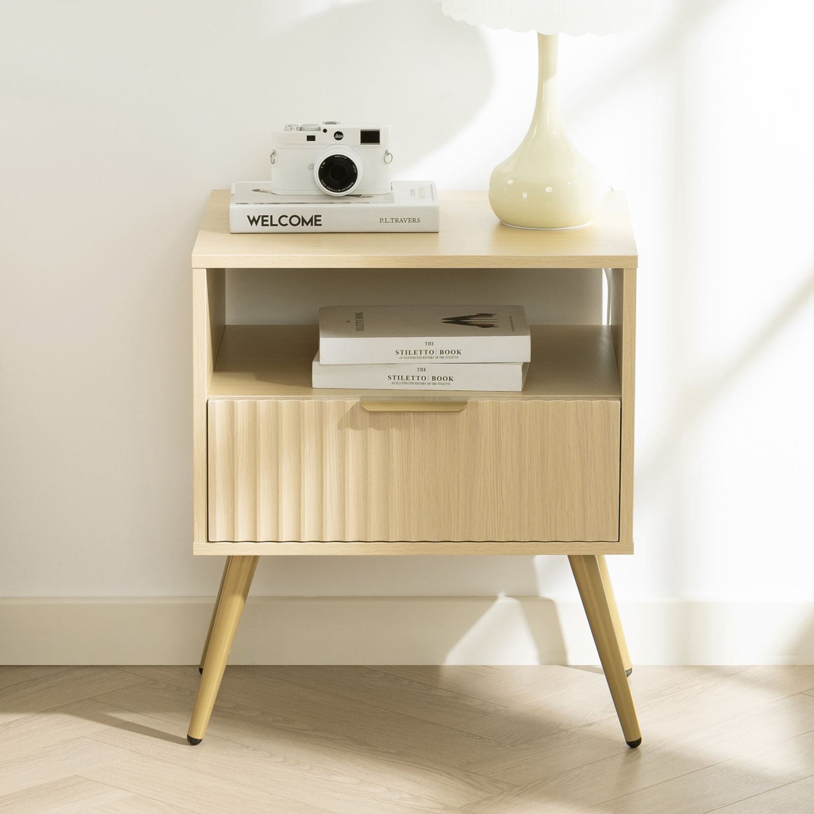 IDIMEX Nachtkommode MERVAL, Kleine Nachtkommode mit Schublade Metallfüße MDF-Front eiche/gold
