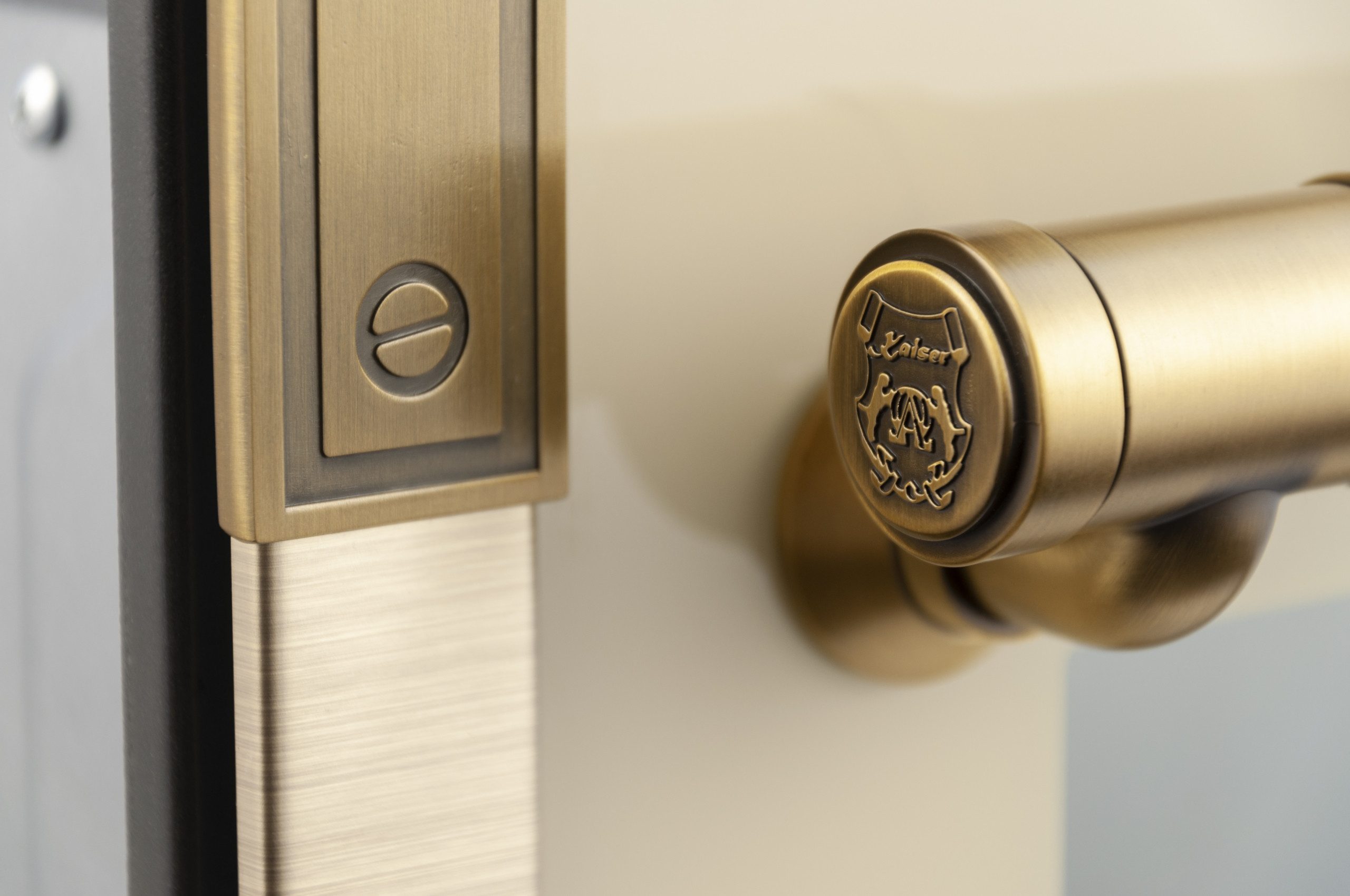 Kaiser Küchengeräte Backofen-Set Retro Einbau Elektro Backofen 11 Betriebsfunktionen+Einbau-Mikrowelle Grill und Heißluft, 25,00 l EH 6726 ElfAD+EM 2545 ElfAD., mit 1-fach-Teleskopauszug