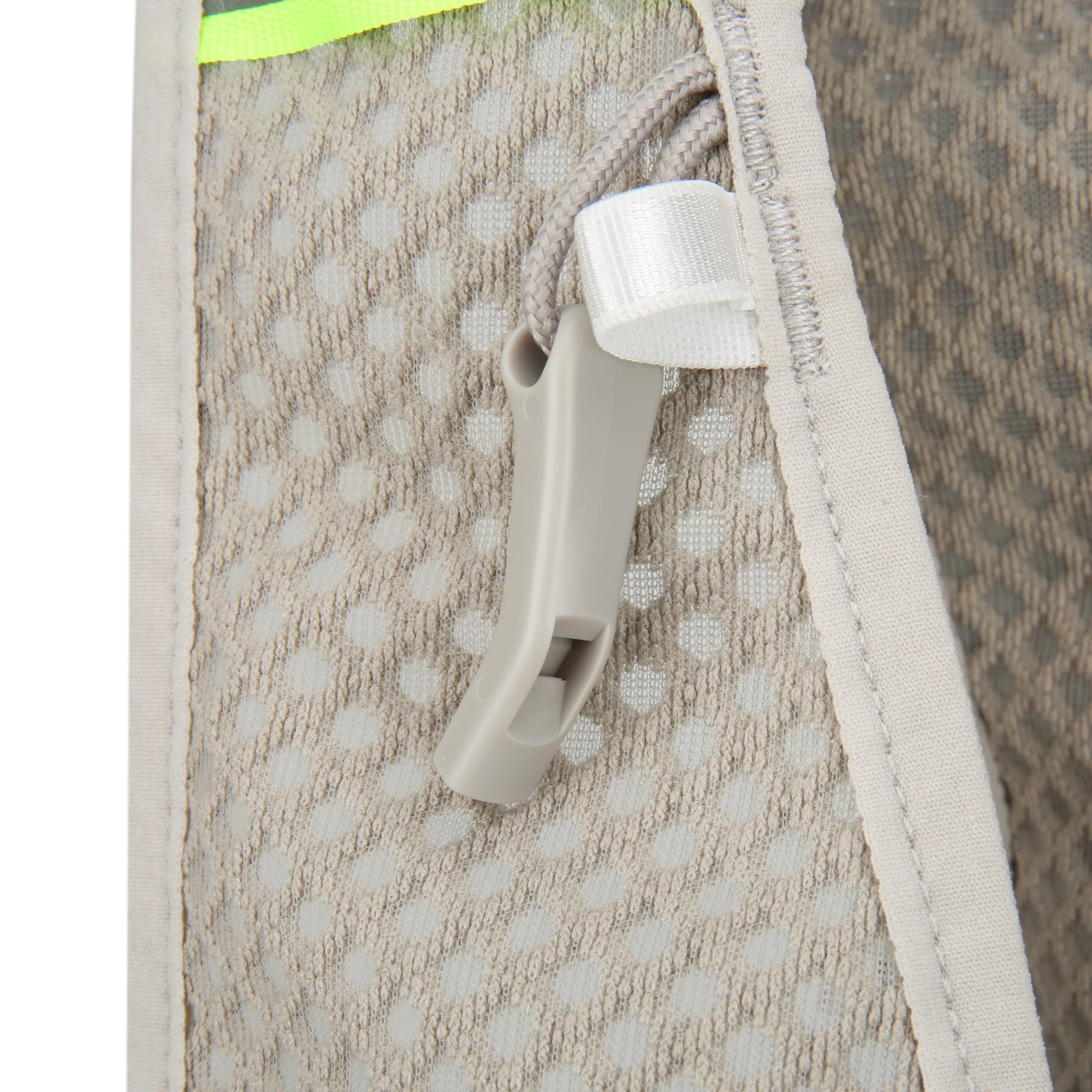 Maity Trinkrucksack 5L Laufweste Ultraleicht Wasserdicht Atmungsaktiv mit Reflektoren, Reflektierendes Design und ultraleicht