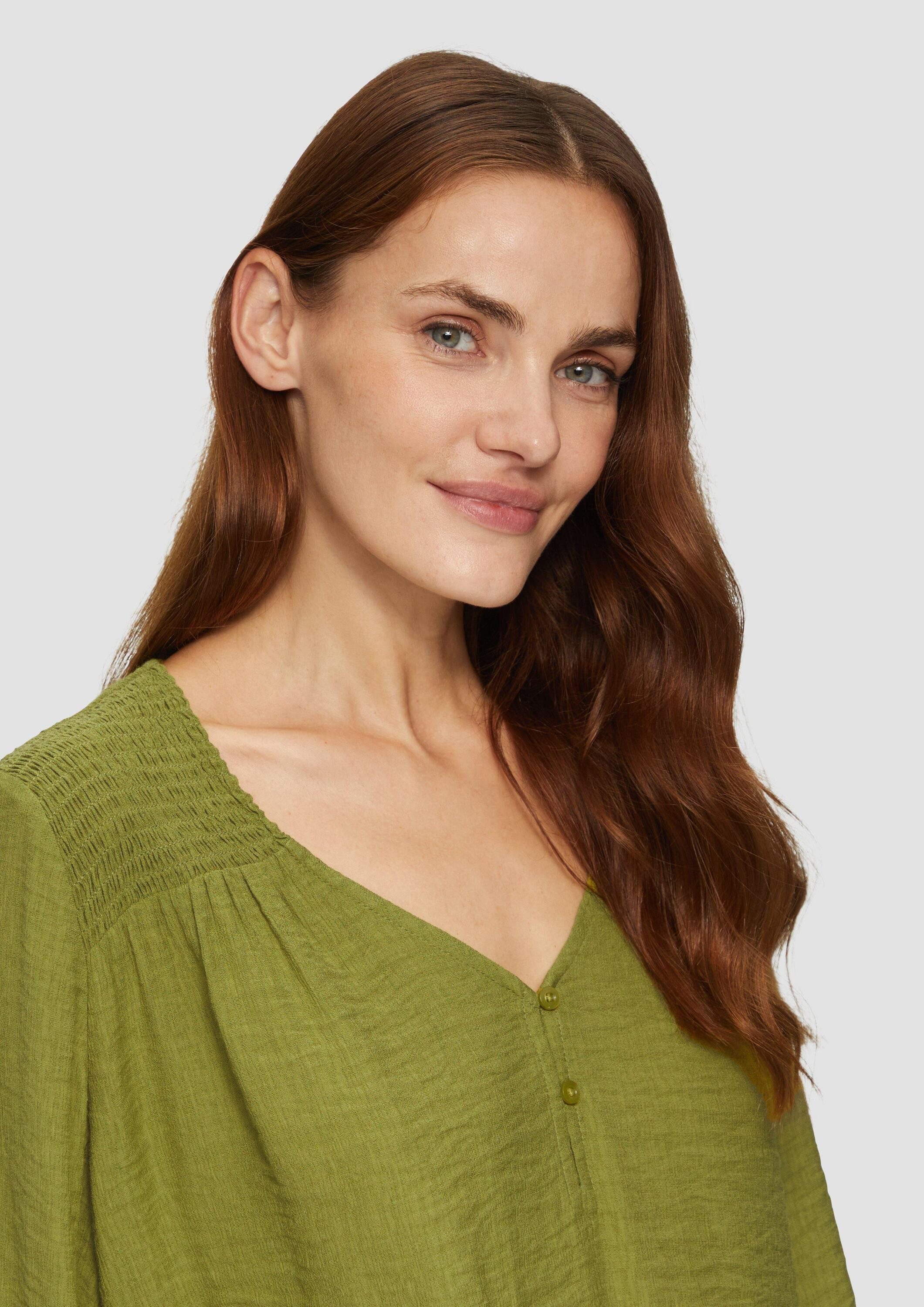 s.Oliver Langarmbluse Bluse Strukturierte Bluse aus Viskosemix mit Smok Details