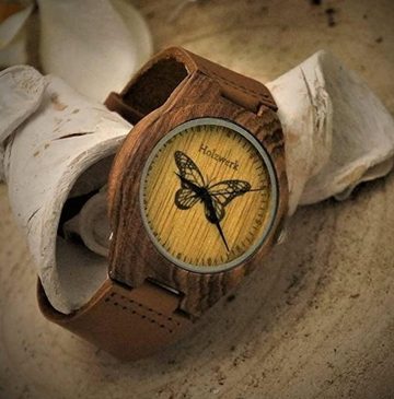 Holzwerk Quarzuhr MONARCH Damen Leder & Holz Armband Uhr, Schmetterling Muster, braun