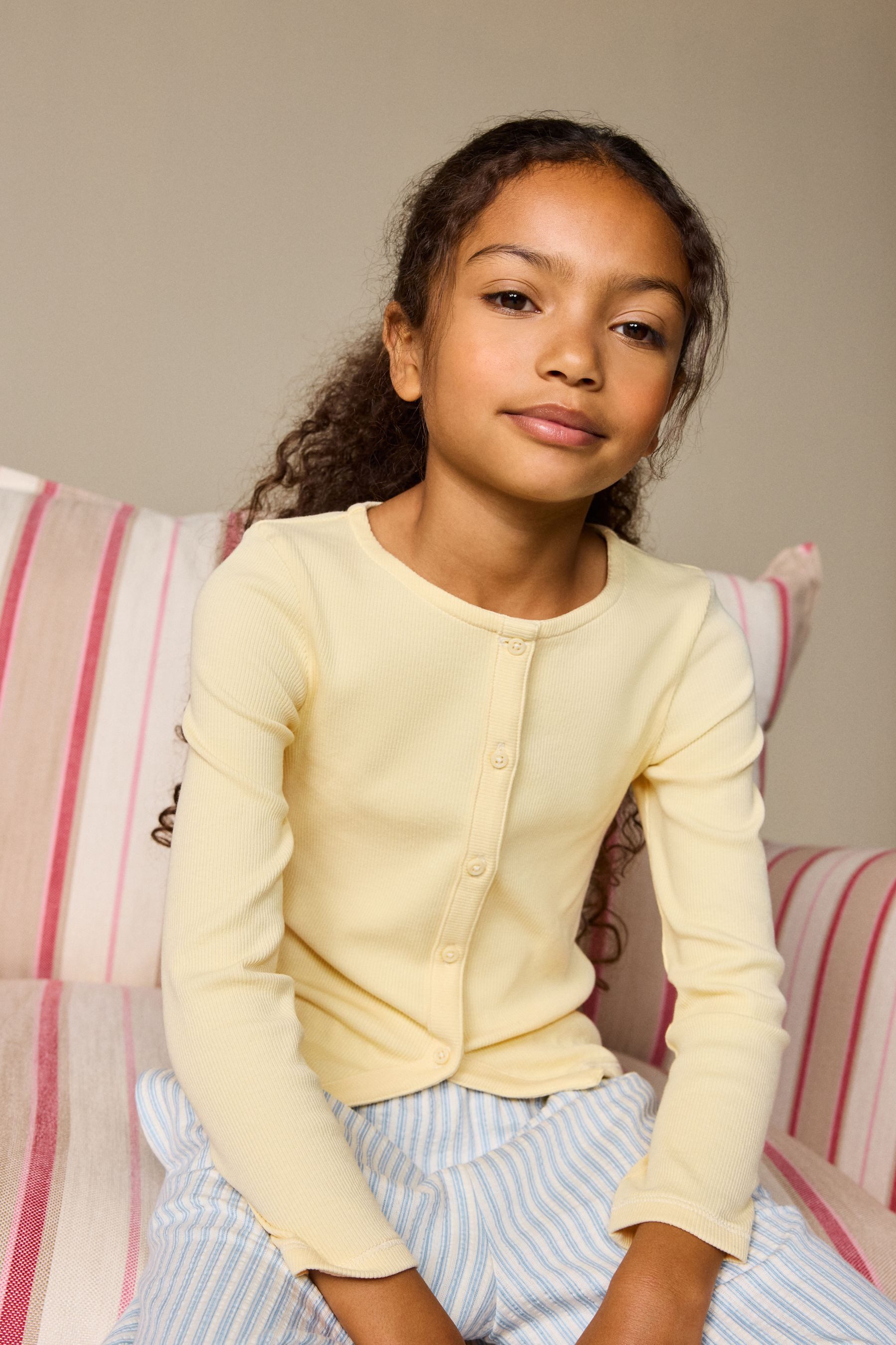 Next Strickjacke Gerippte langärmelige Strickjacke (1-tlg)