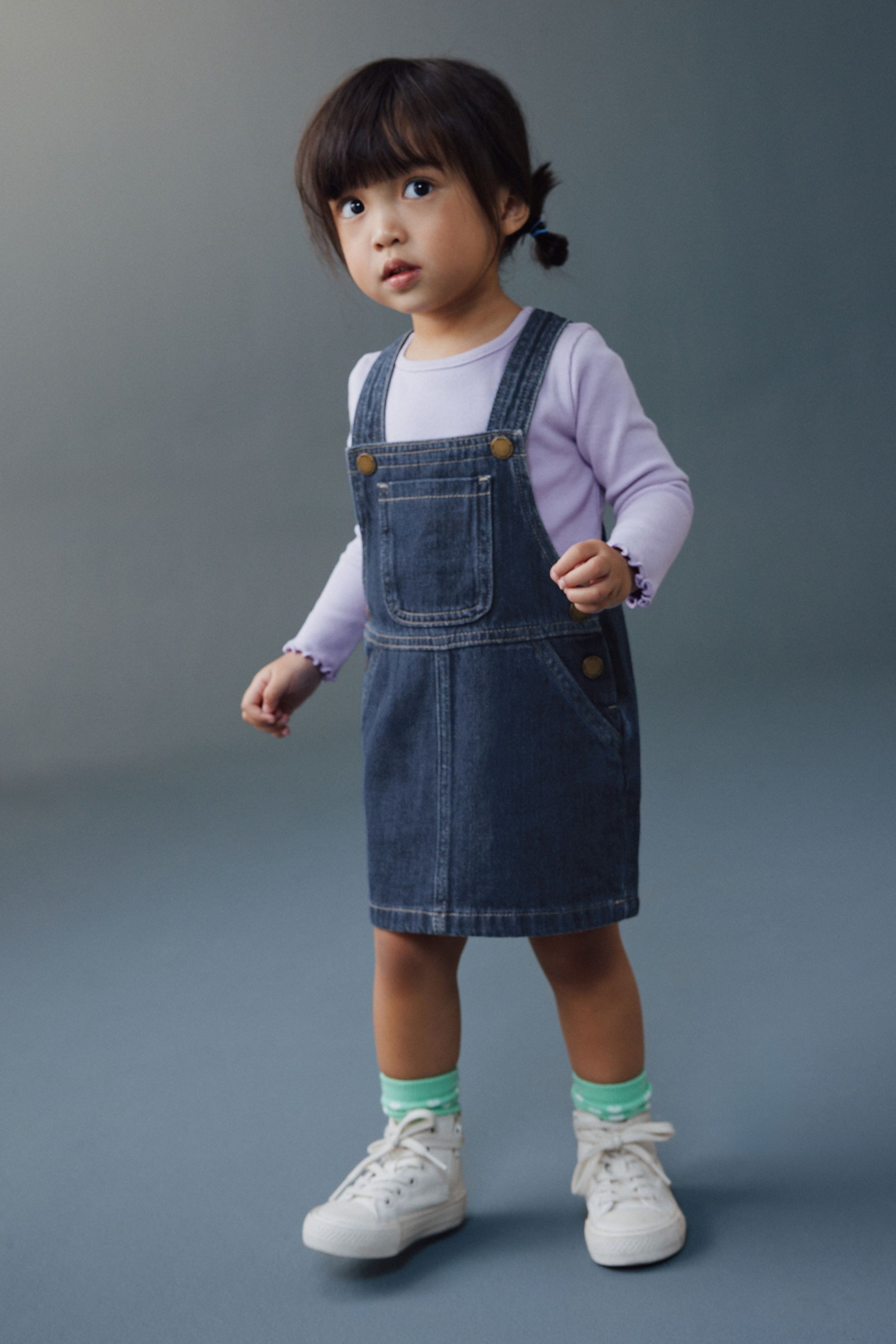 Latzkleid Trägerkleid aus Denim