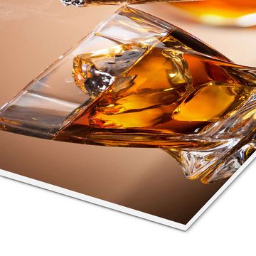 Posterlounge Forex-Bild Editors Choice, Zigarre auf Glas Whiskey mit Eiswürfeln, Fotografie