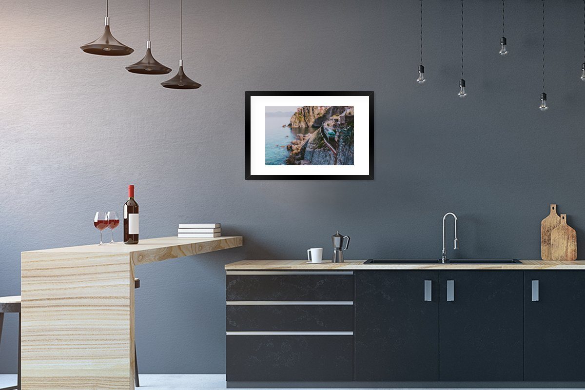 MuchoWow Poster Italien - Zug - Meer, (1 St), mit Rahmen, Kunstdruck, Gerahmtes Poster, Schwarzem Bilderrahmen