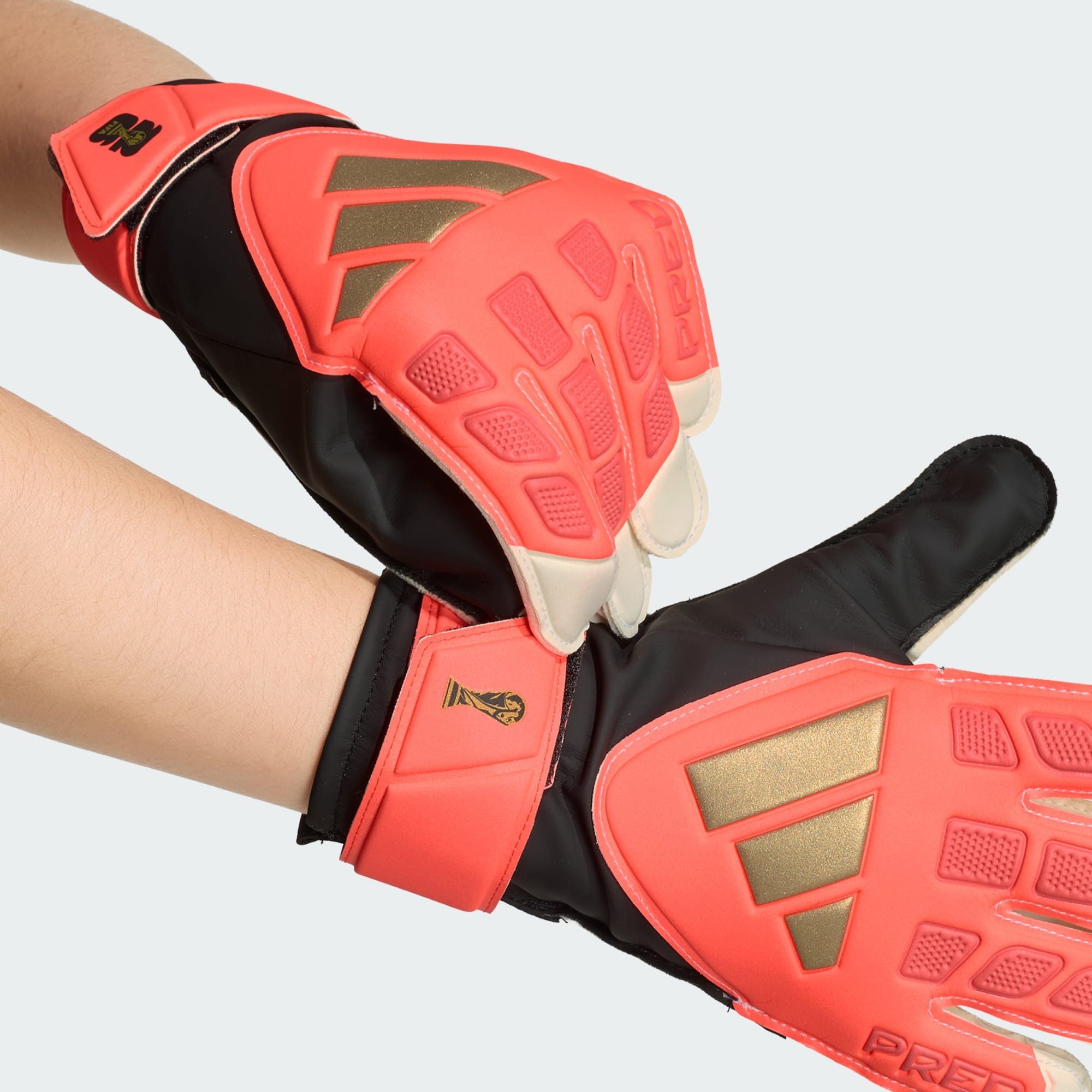 adidas Performance Torwarthandschuhe PREDATOR TRAINING KIDS TORWARTHANDSCHUHE (1-St)