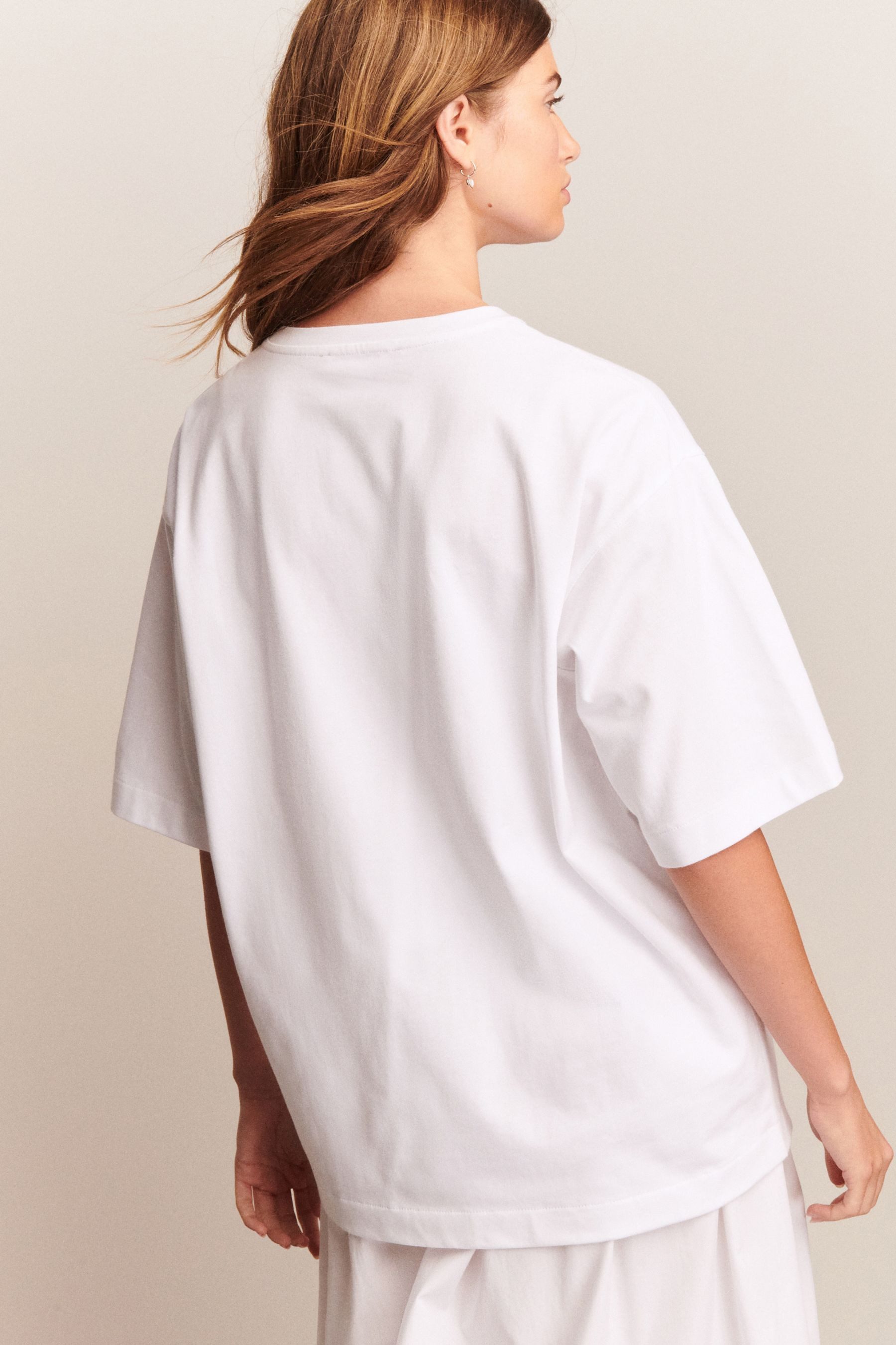 Next T-Shirt Besticktes T-Shirt mit Blumen-Grafik (1-tlg) günstig online kaufen