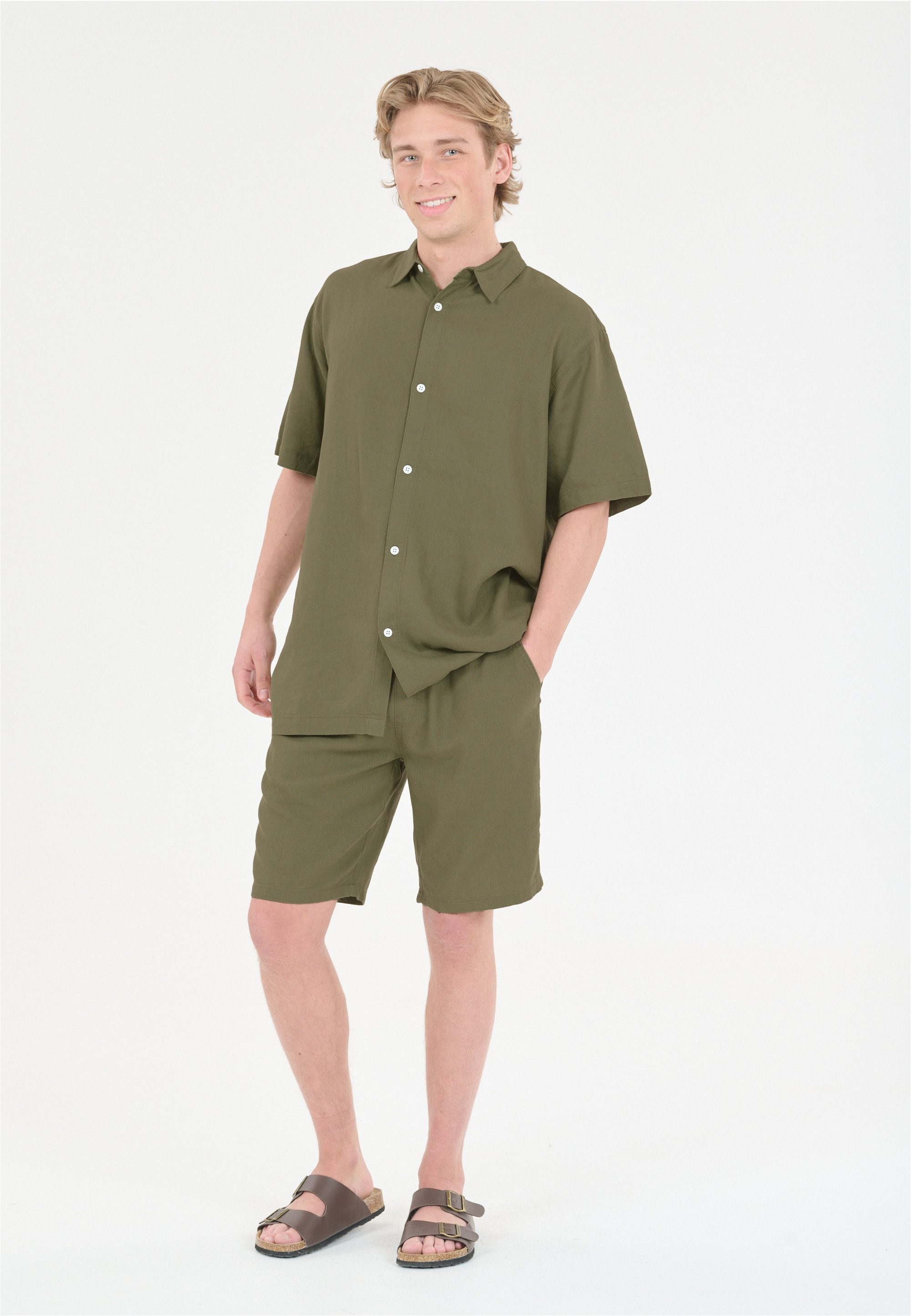 CRUZ Shorts Micky Im relaxten Look günstig online kaufen