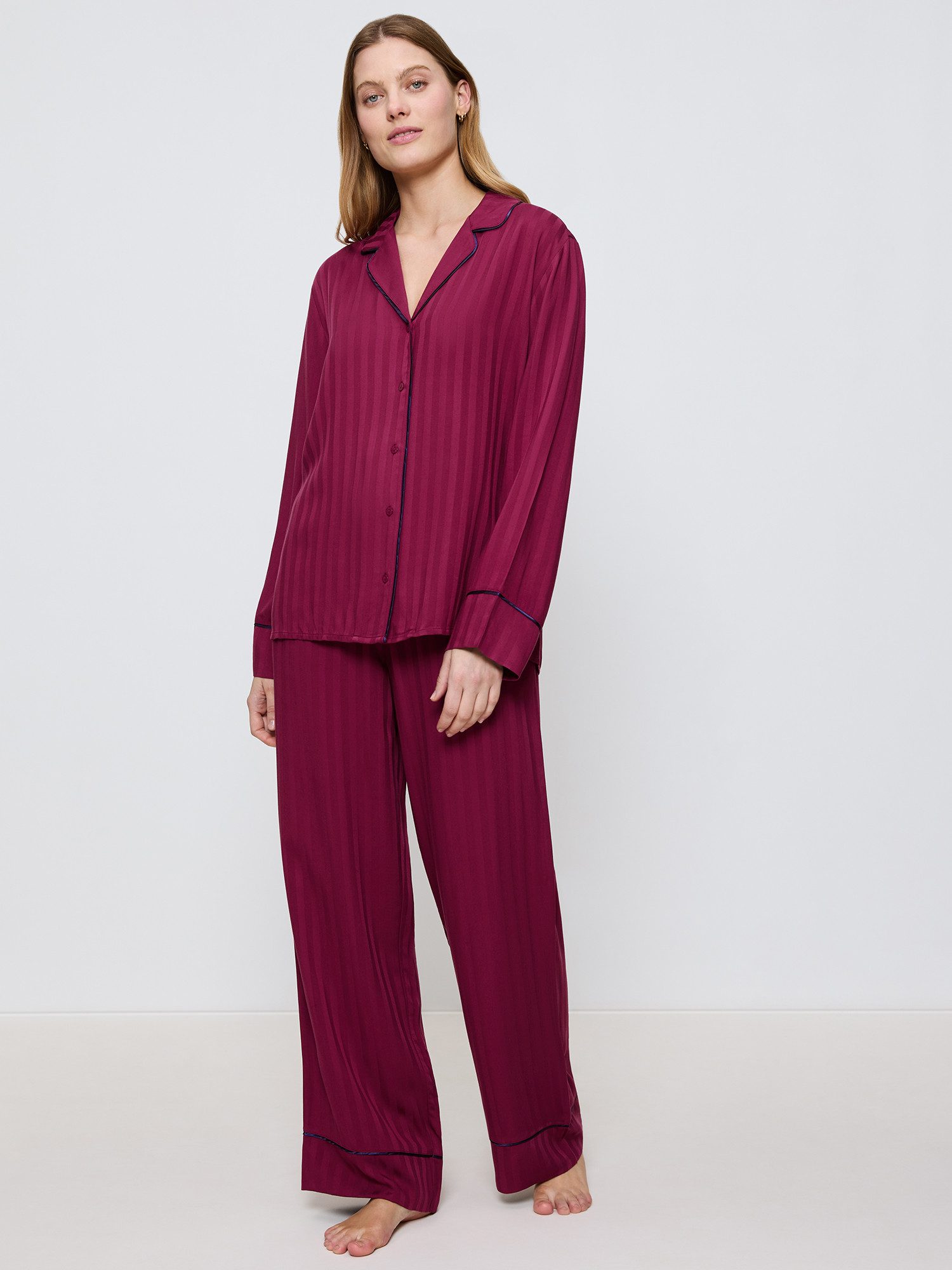 Triumph Pyjama Amourette Jacquard (2 tlg) Button-Down-Kragen - Hose mit Sei günstig online kaufen