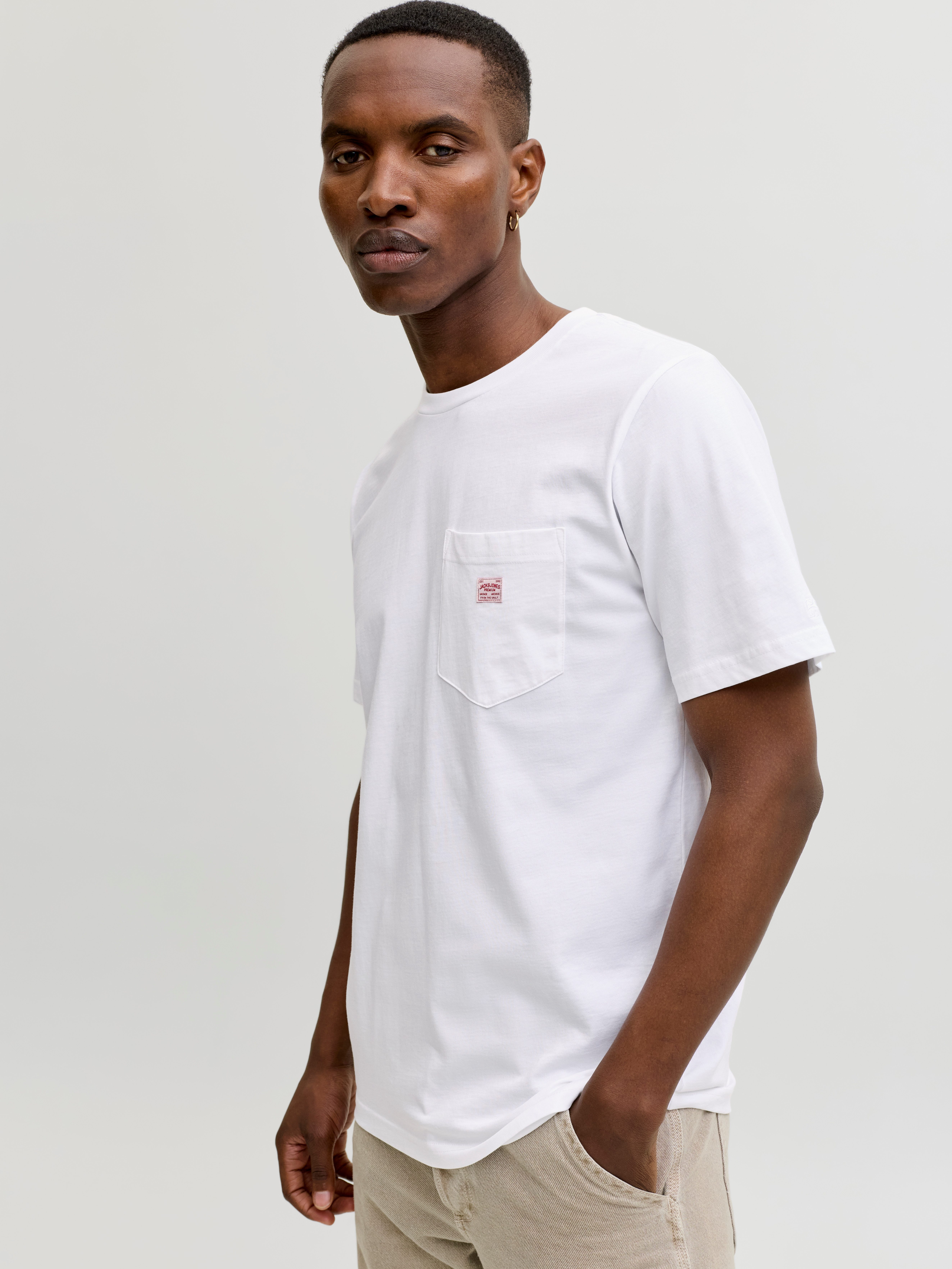 Jack & Jones Kurzarmshirt JPRBLUCALEB SS TEE SN günstig online kaufen