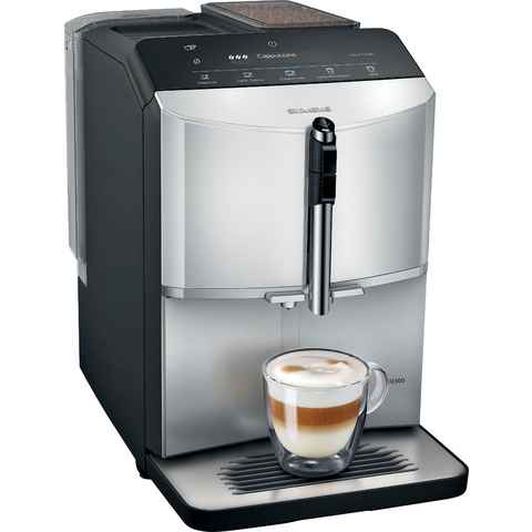 SIEMENS Kaffeevollautomat EQ300 TF303E01, viele Kaffeespezialitäten, OneTouch-Funktion, benutzerfreundliches Display, Keramikmahlwerk, daylight silber