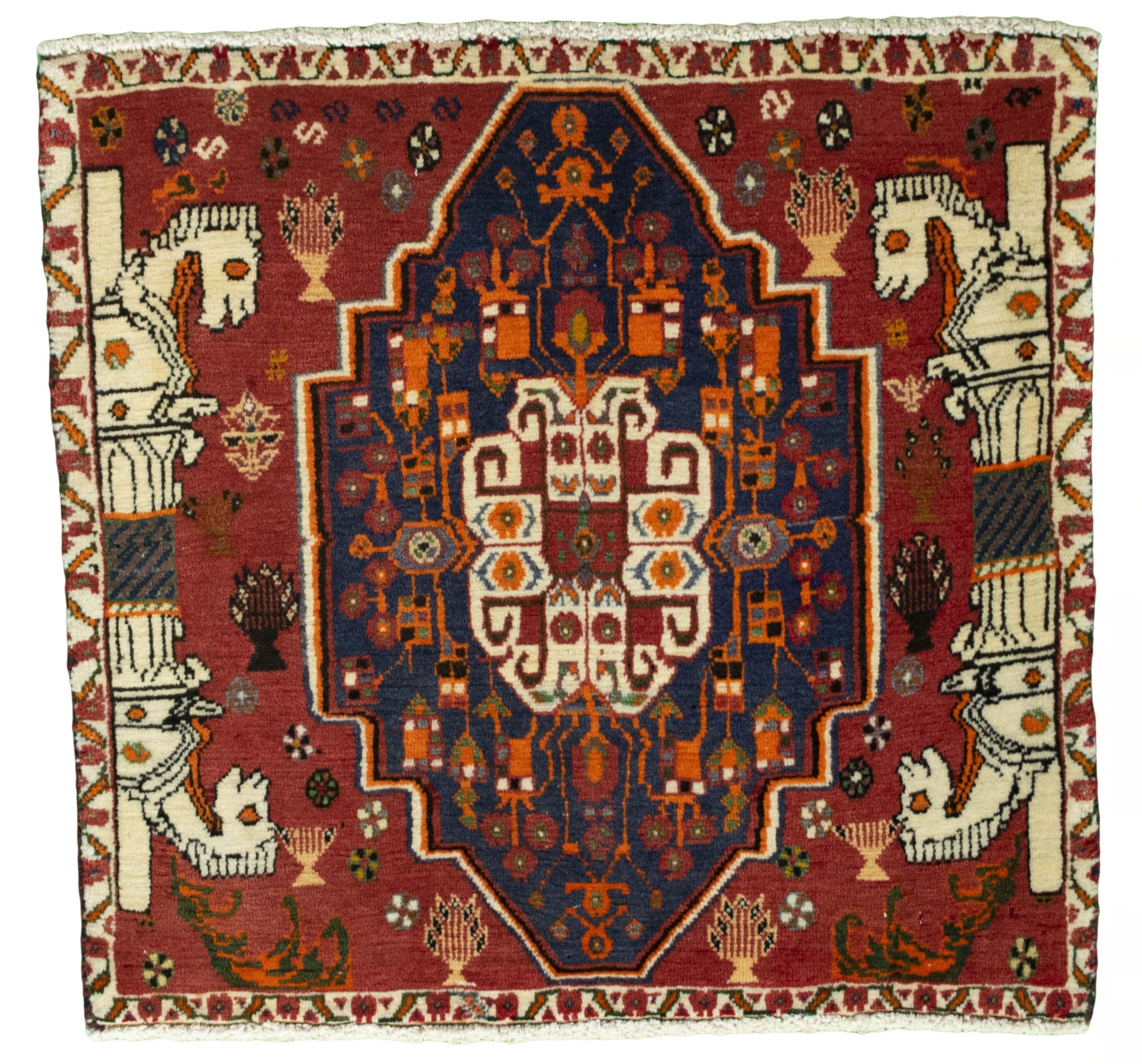 CABBEL Orientteppich 66x69 cm Perser Shiraz Rot Handgeknüpft Nomaden Unikat Quadratisch, quadratisch, Höhe: 8 mm, 100% Material – hochwertig, langlebig, traditionelle Knüpfdichte