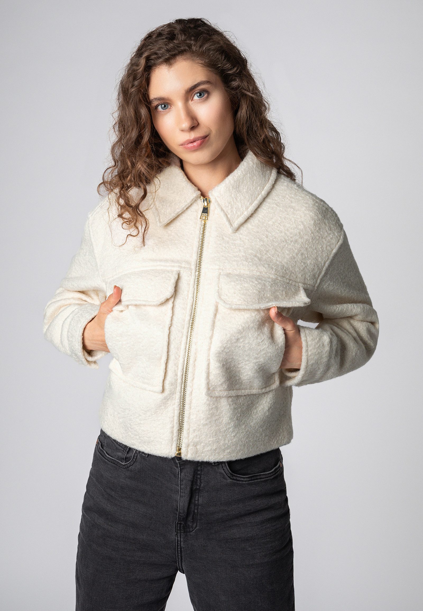 SUBLEVEL Hemdjacke Damen Kurzjacke Hemdjacke Umlegekragen, überschnittene S günstig online kaufen