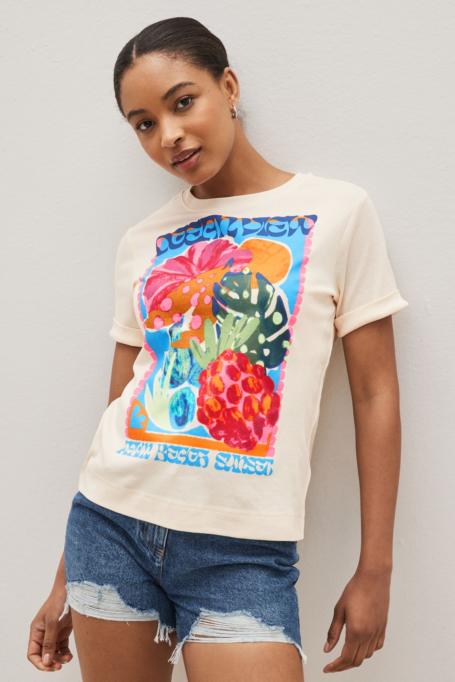 Next T-Shirt Kurzärmliges T-Shirt mit Rundhalsausschnitt (1-tlg) Ecru Cream Bright Palm | T-Shirts
