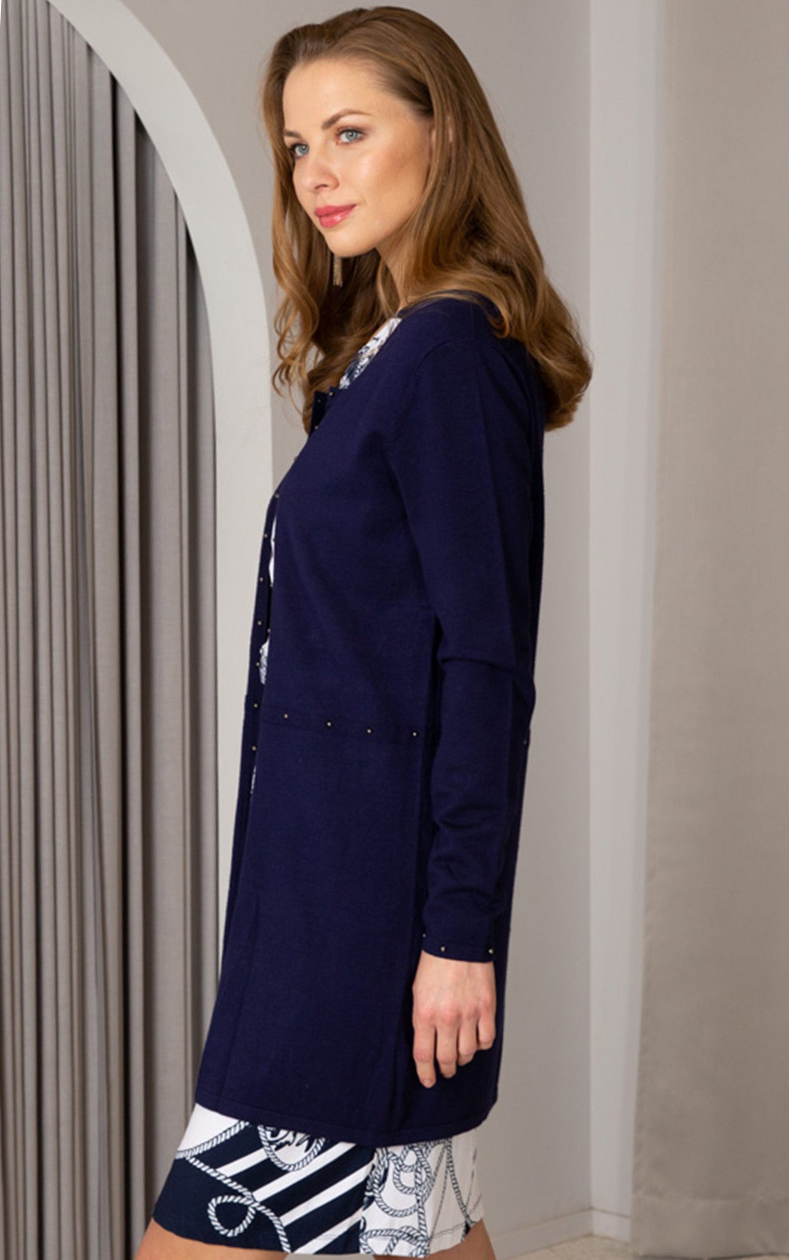 Passioni Cardigan mit dezenten Nieten günstig online kaufen
