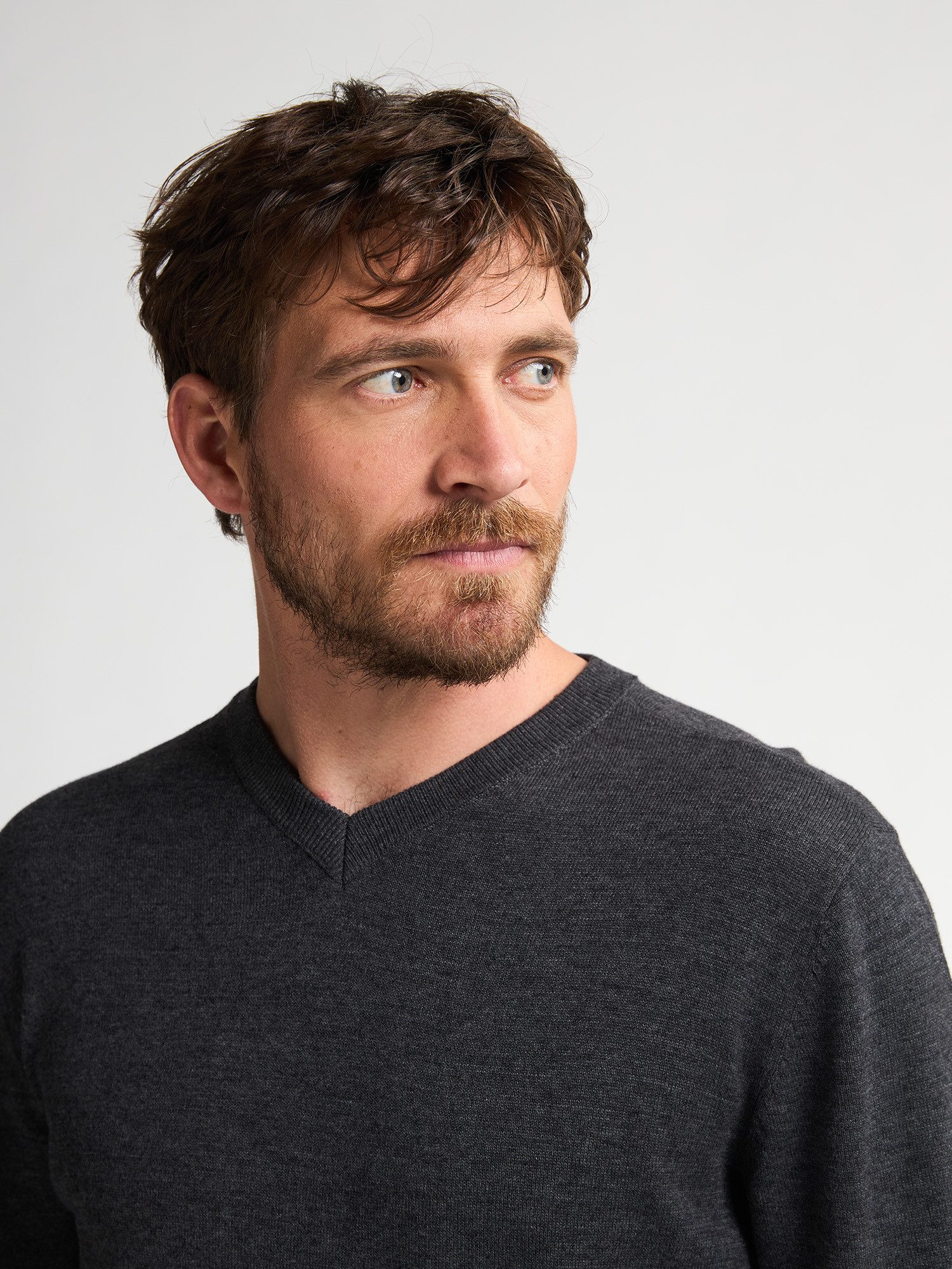 Petrol Industries V-Ausschnitt-Pullover V-Neck Basi Materialmix mit Baumwollanteil