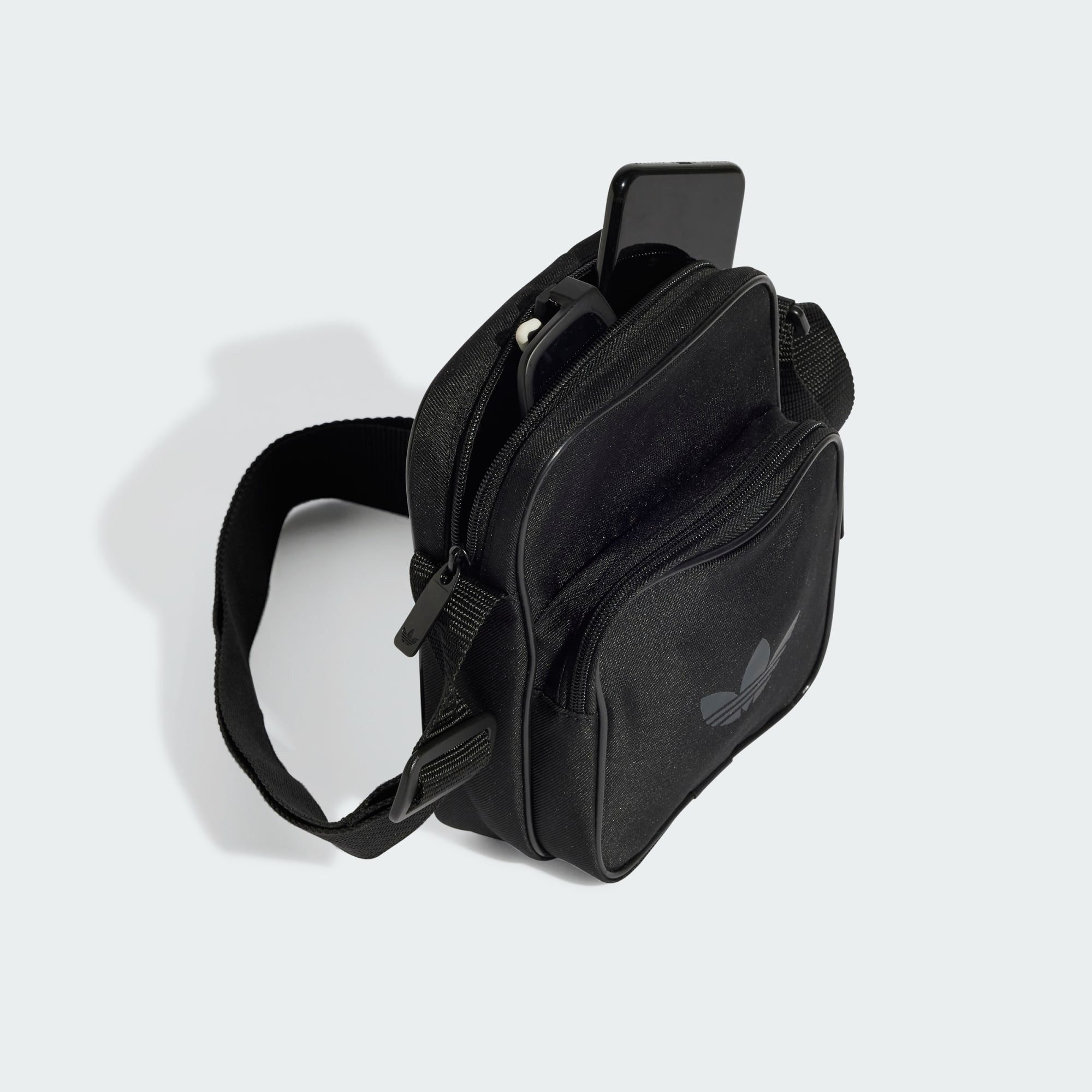 adidas Originals Schultertasche ADICOLOR CLASSIC SMALL günstig online kaufen