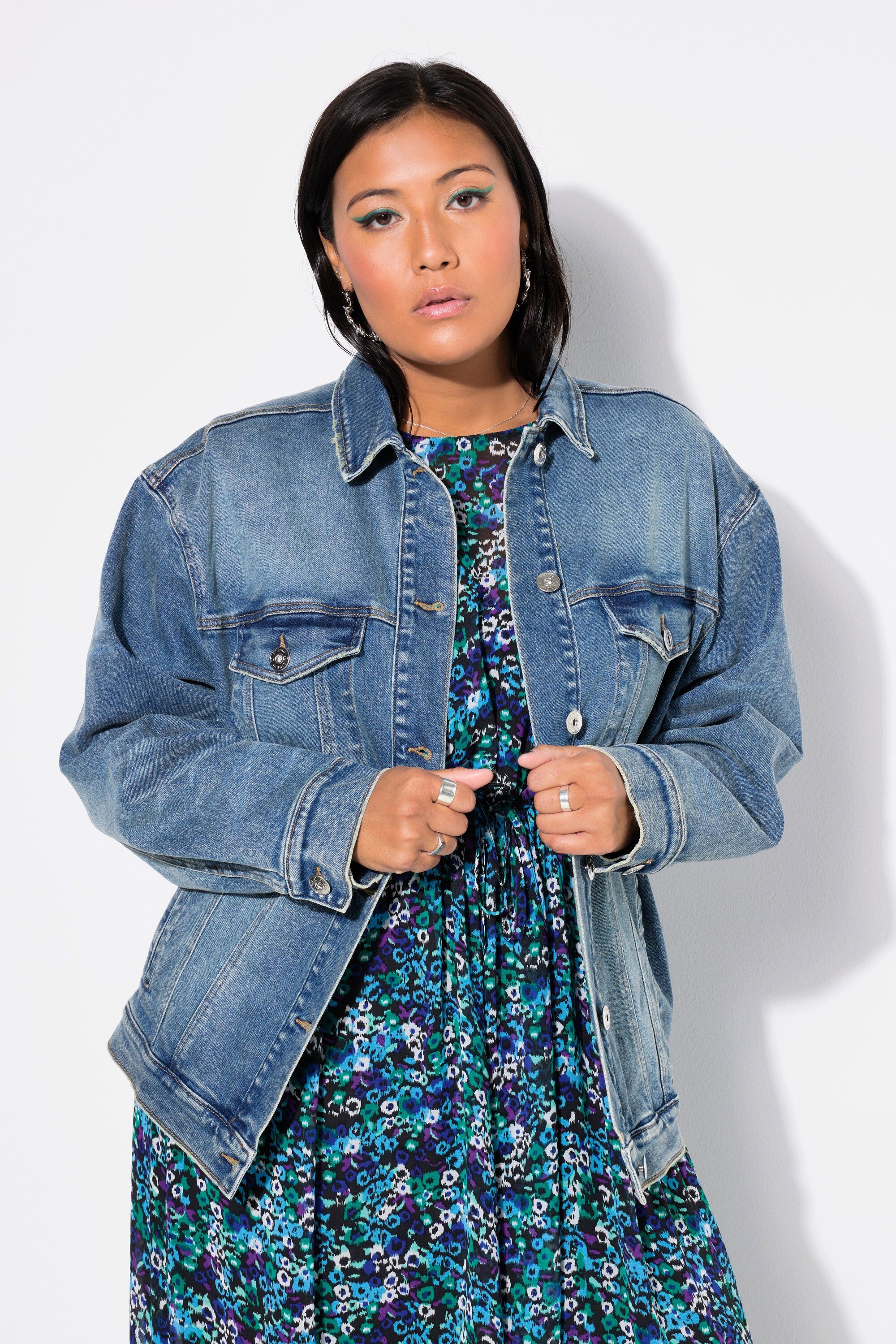 Studio Untold Sommerjacke Jeansjacke oversized hellgewaschen günstig online kaufen