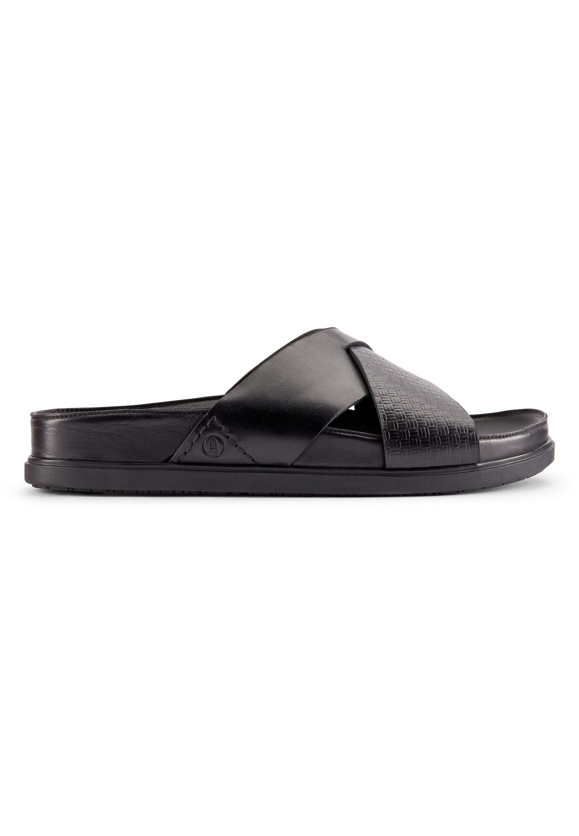 Clarks Torford Sandale mit praktischem Slip-On-Design