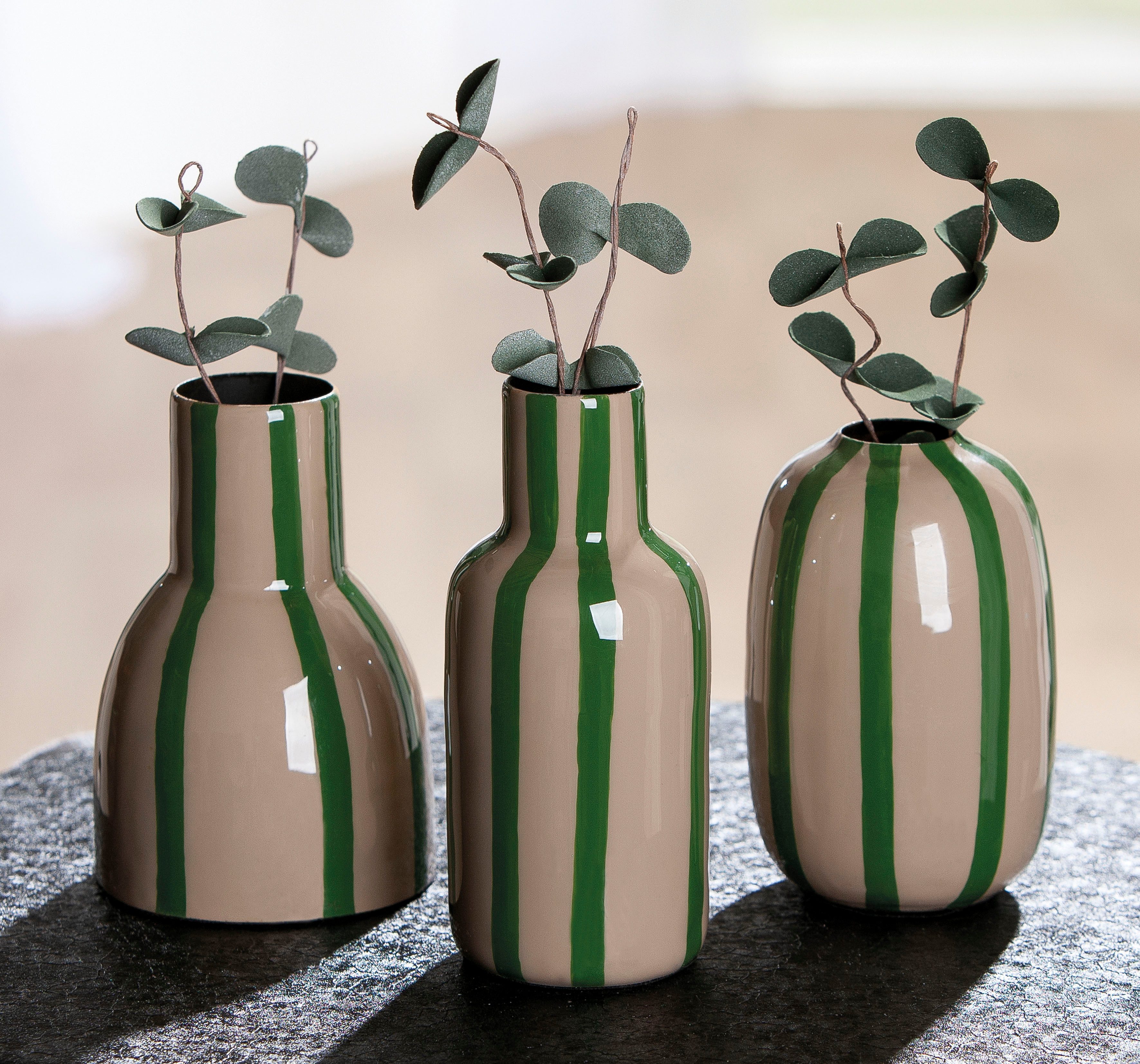 s.Oliver Tischvase Deko-Vase, "Piccolo", im 3er Set, unterschiedliche Formen, 13cm hoch (3 St), aus Metall, glänzende Oberfläche in verschiedenen Farben