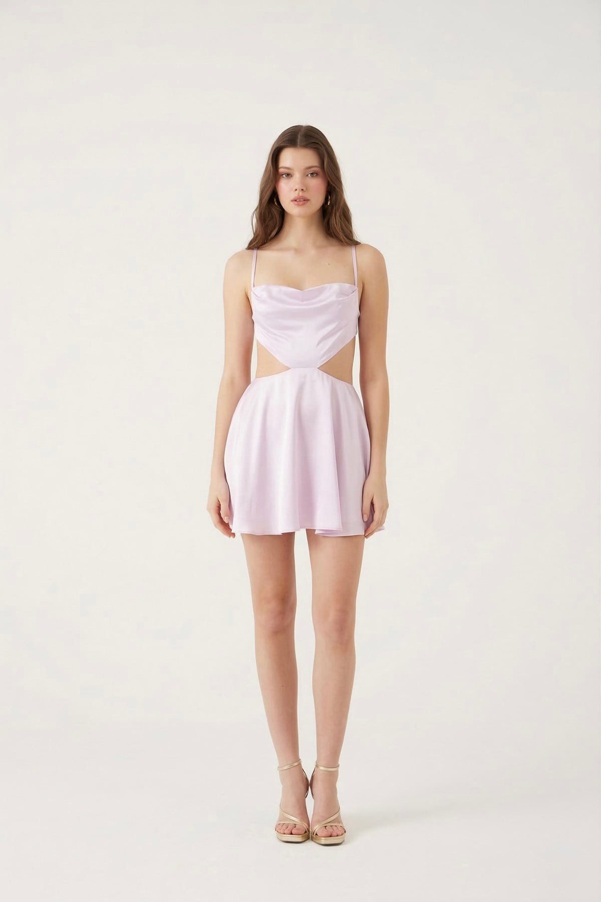 HOLLY LOLLY Midikleid Satin Minikleid mit Rückenausschnitt
