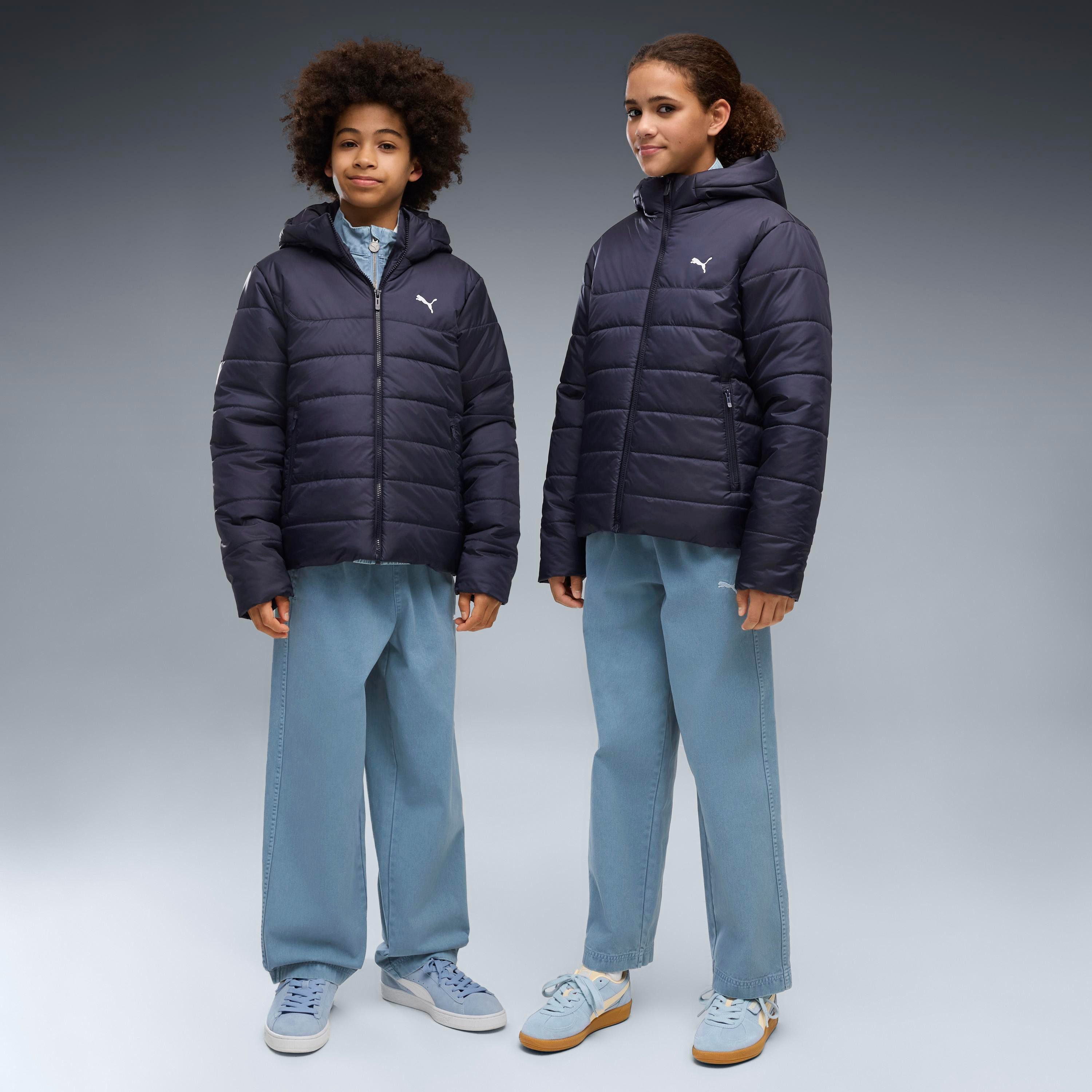 PUMA Winterjacke ESS HOODED PADDED JACKET mit Kapuze, entspannte Passform – Bild 4 von 5