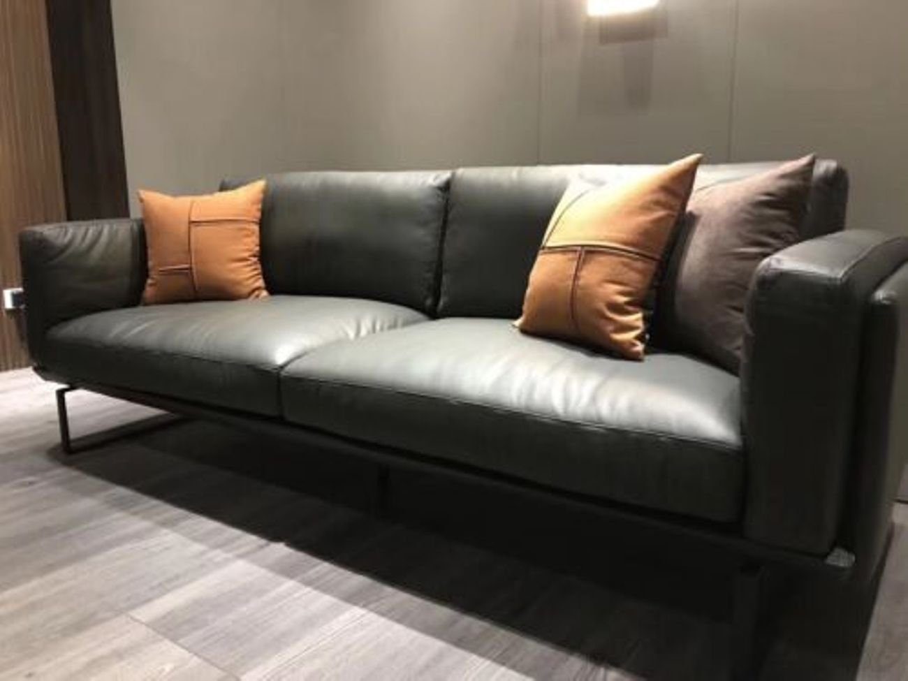 JVmoebel 3-Sitzer Italienische Möbel Leder Sofa 3er, Designer Hochwertige in Polster Made Europe