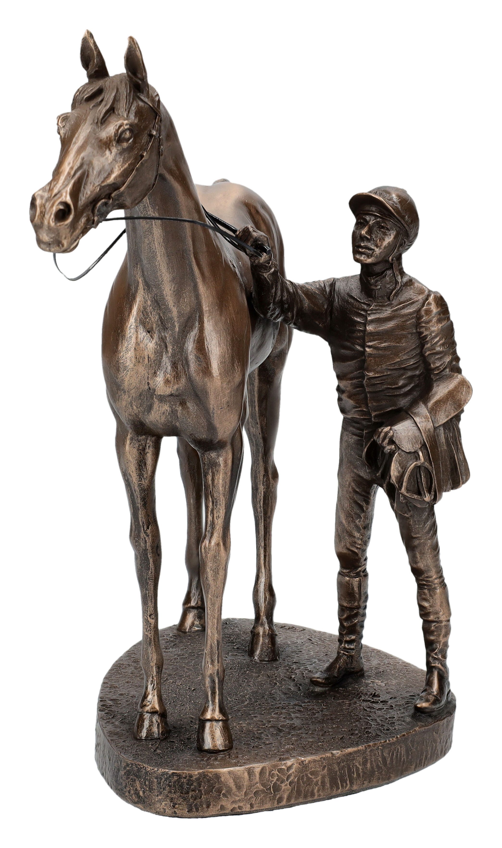 Figuren Shop GmbH Dekofigur Reiter Figur - Den Sieger absatteln - Pferdefigur Dekofigur Jockey