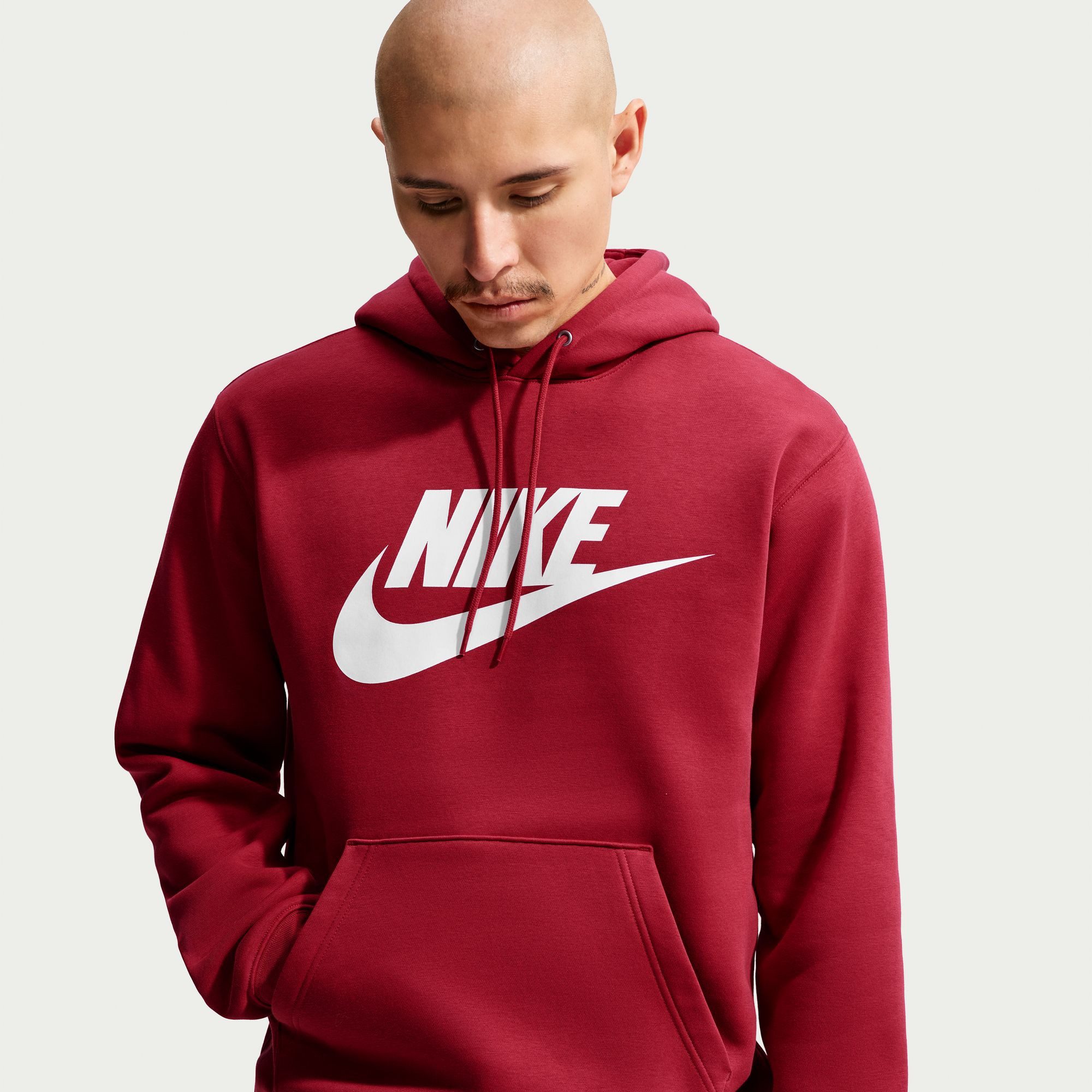 Nike Sportswear Kapuzensweatshirt M NK CLUB BB PO GFX HOODIE mit Rundhalsausschnitt, Langarm-Design, aus Baumwolle und Polyester