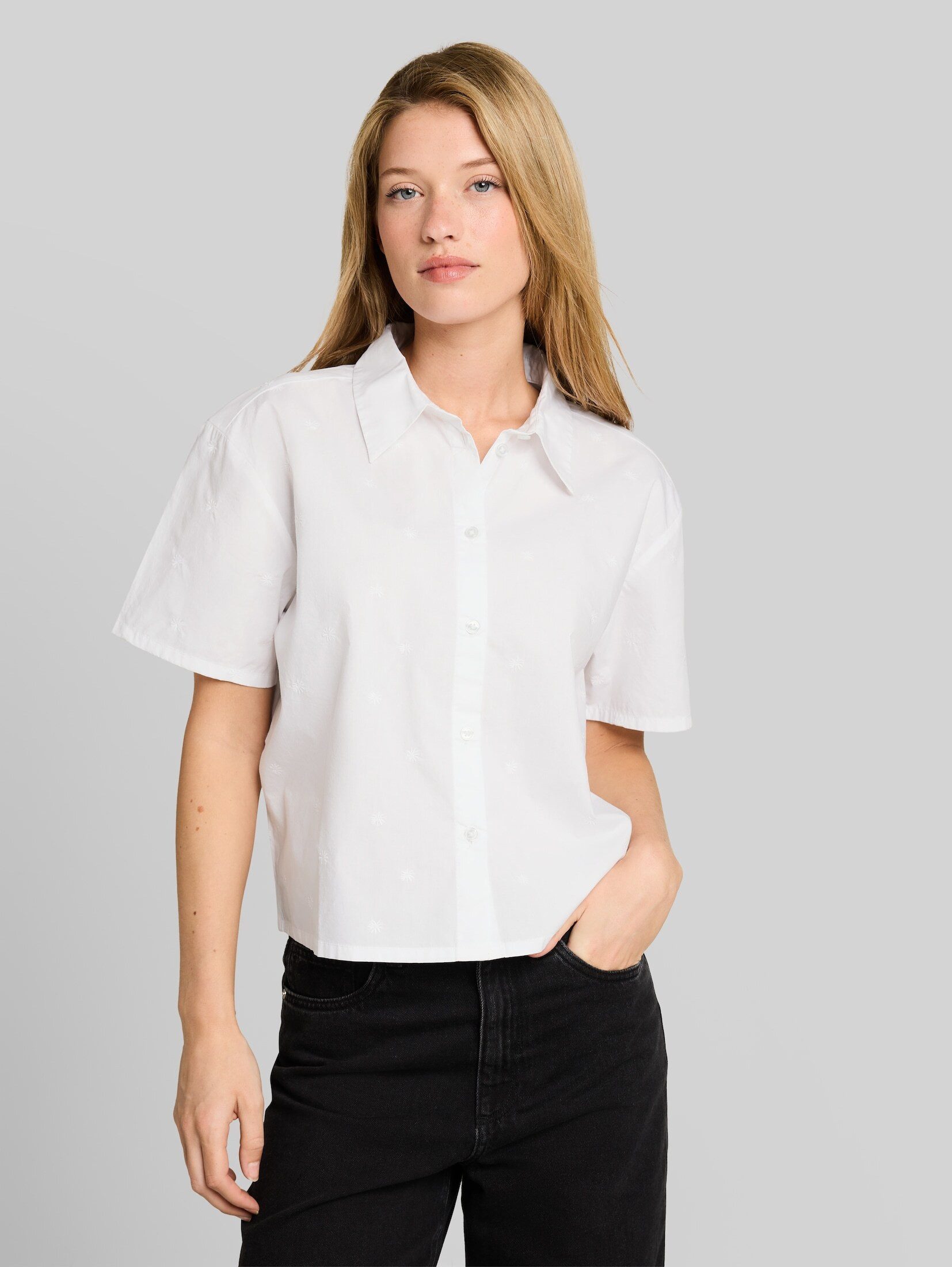 TOM TAILOR Denim Kurzarmbluse Blusen & Shirts Boxy Fit Hemdbluse mit Stickereien