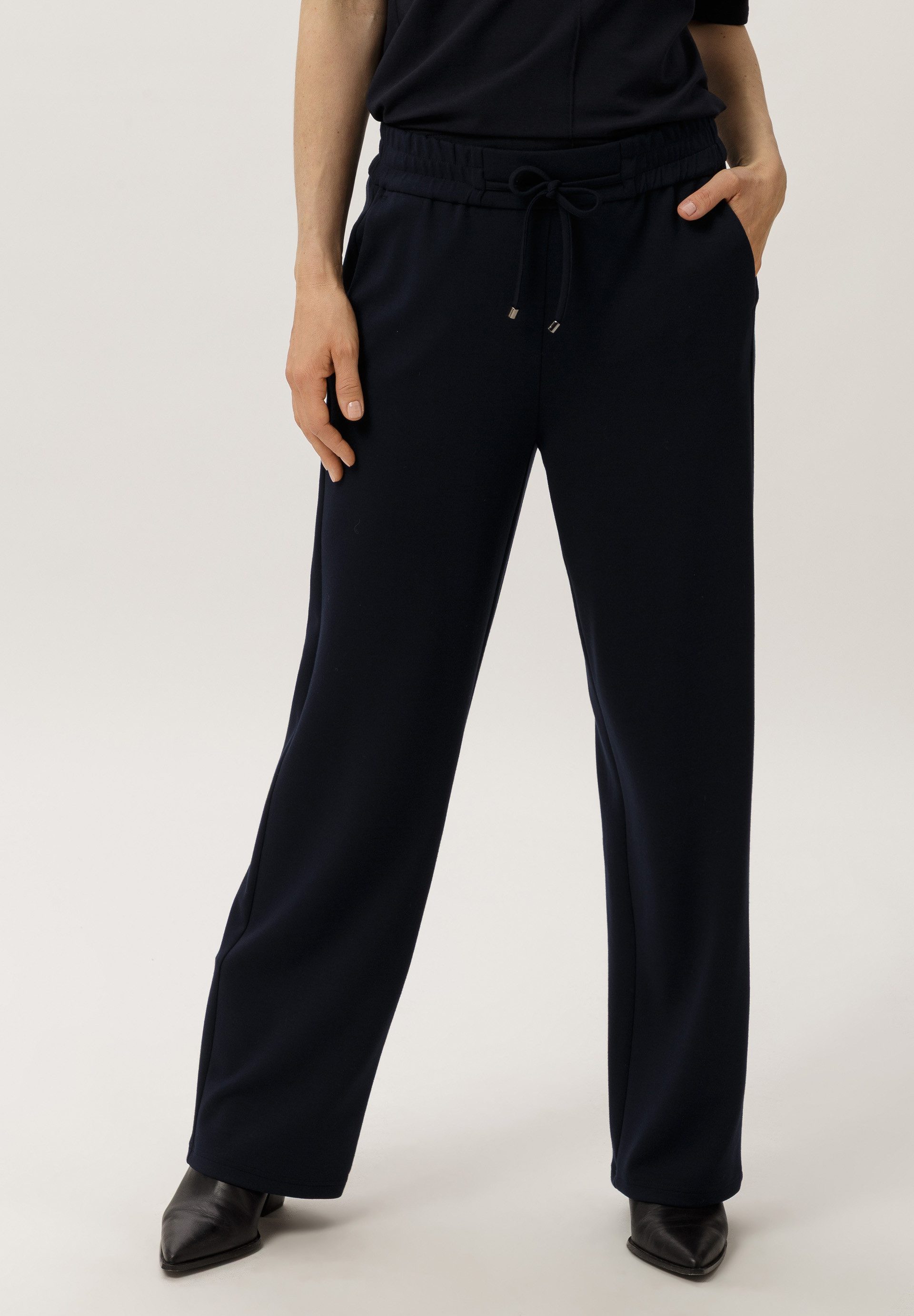 Schlupfhose mit Bindeband
