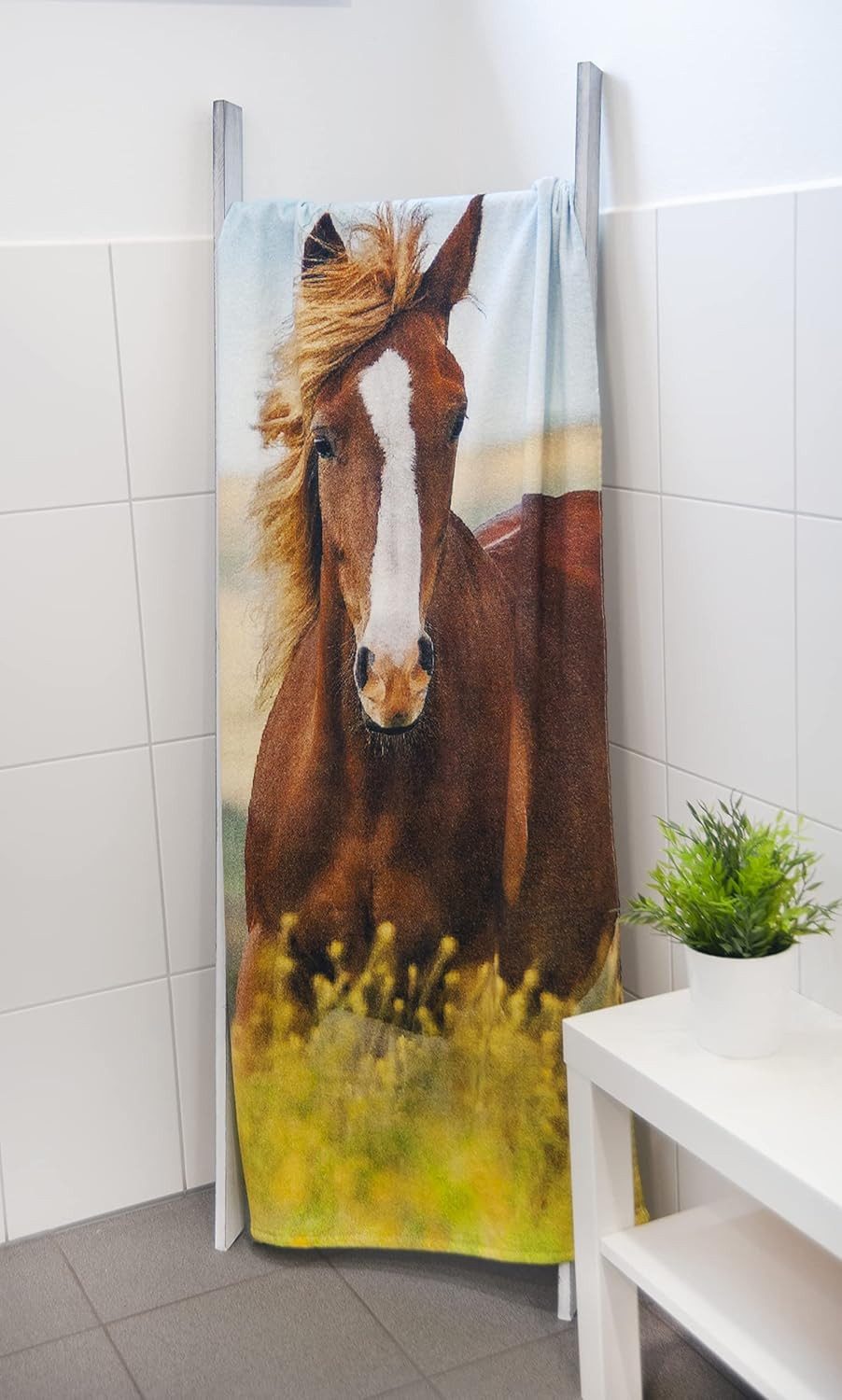 Herding Handtücher Velourstuch Duschtuch Badetuch Handtuch Strandtuch Pferde 75 x 150cm, (1 Duschtuch, 1-St), Langlebig – Bild 2 von 5