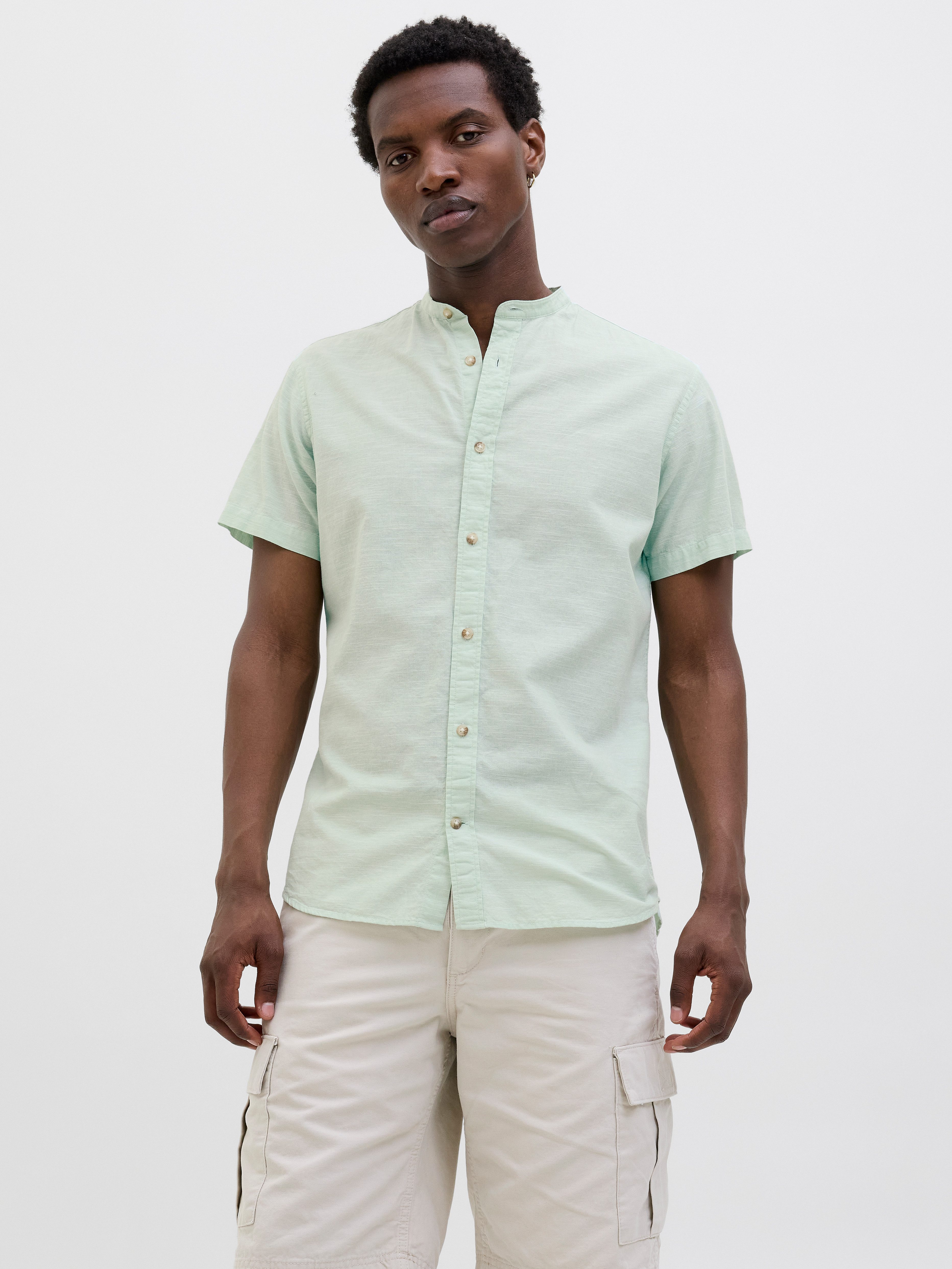Jack & Jones Kurzarmhemd JJESUMMER BAND SHIRT SS SN mit Bandkragen günstig online kaufen