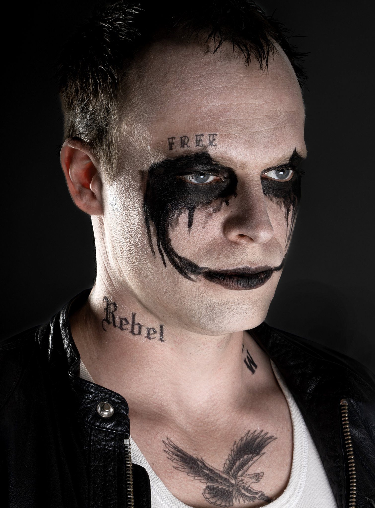 Maskworld Theaterschminke Make up Schminke Schwarz - für Fasching Karneval, Hochwertige Schminke für Halloween, Theater, LARP & Fasching
