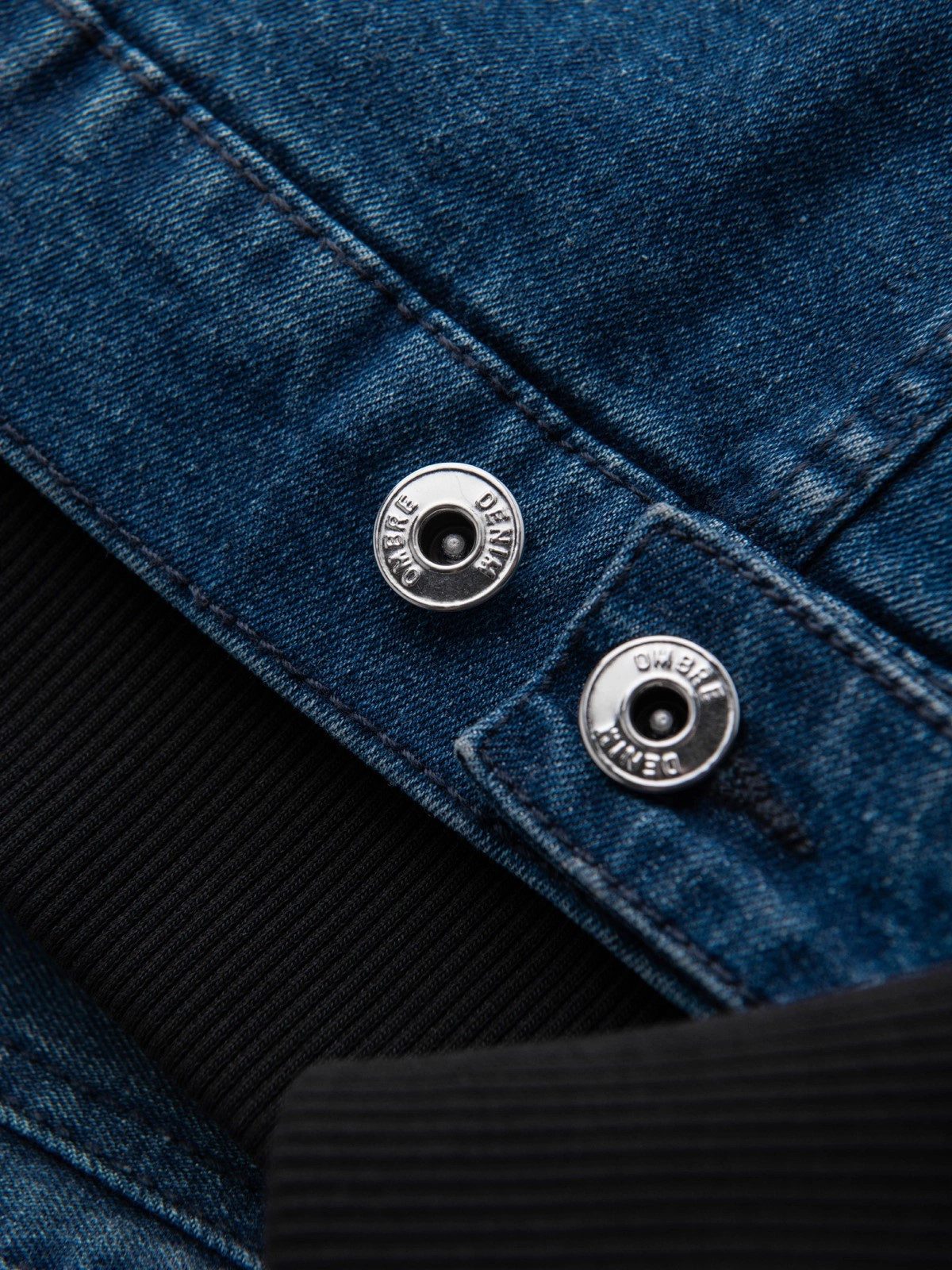 Jeansjacke Herren-Jeansjacke mit Strickärmeln und Kapuze