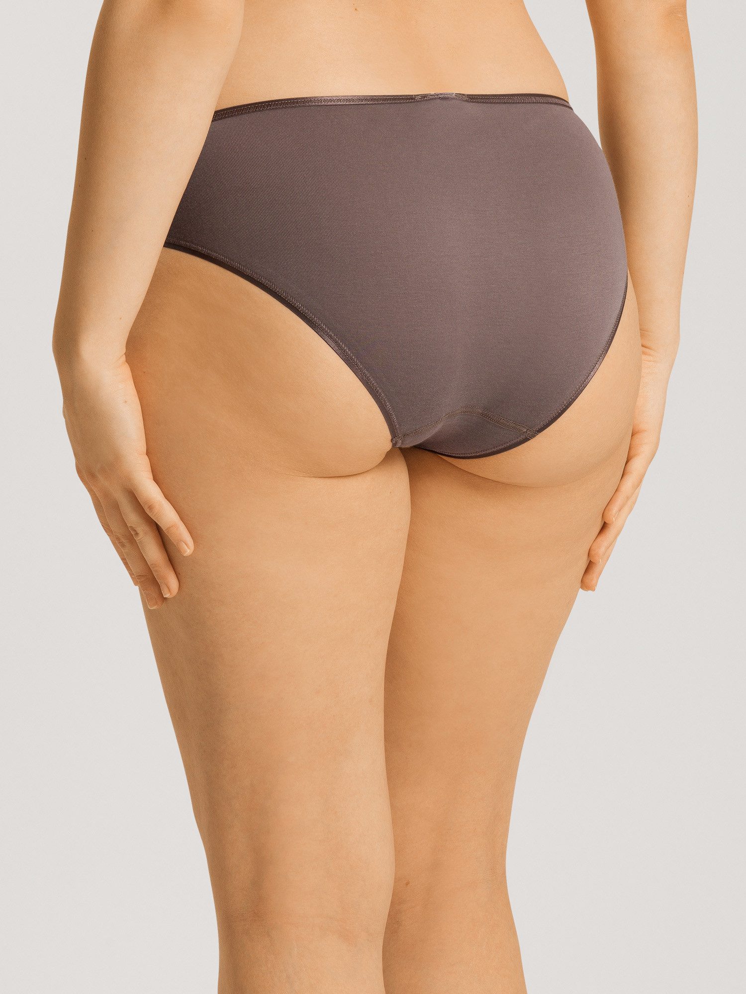 Hanro Midislip Cotton Seamless Midi-slip panty-s shorts