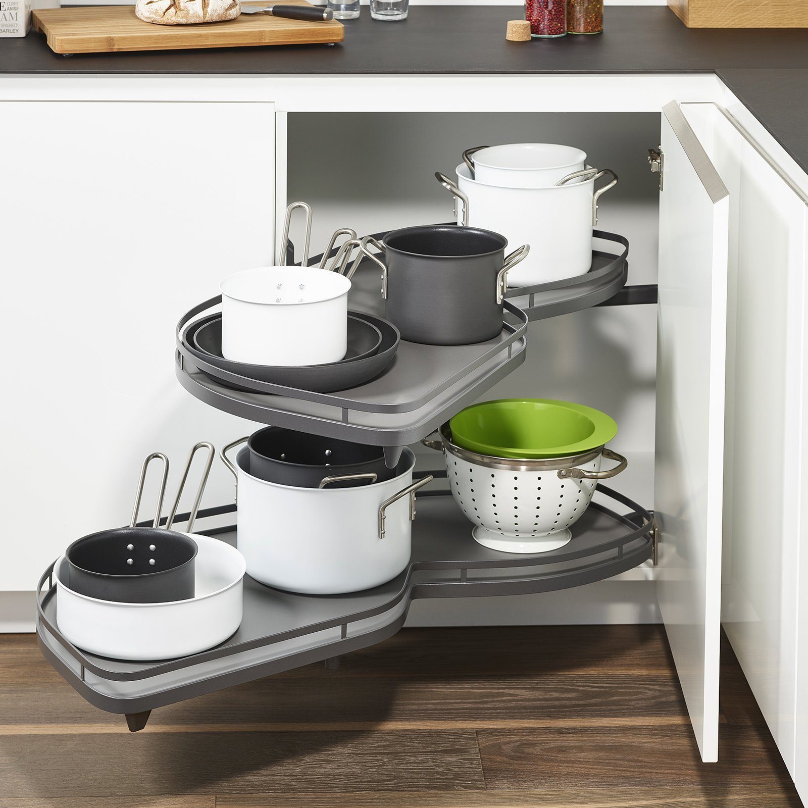 Kesseböhmer Auszugsboden Eckschrank-Schwenkauszug LeMans II anthrazit, für Türbreite 60 cm, links ausschwenkend