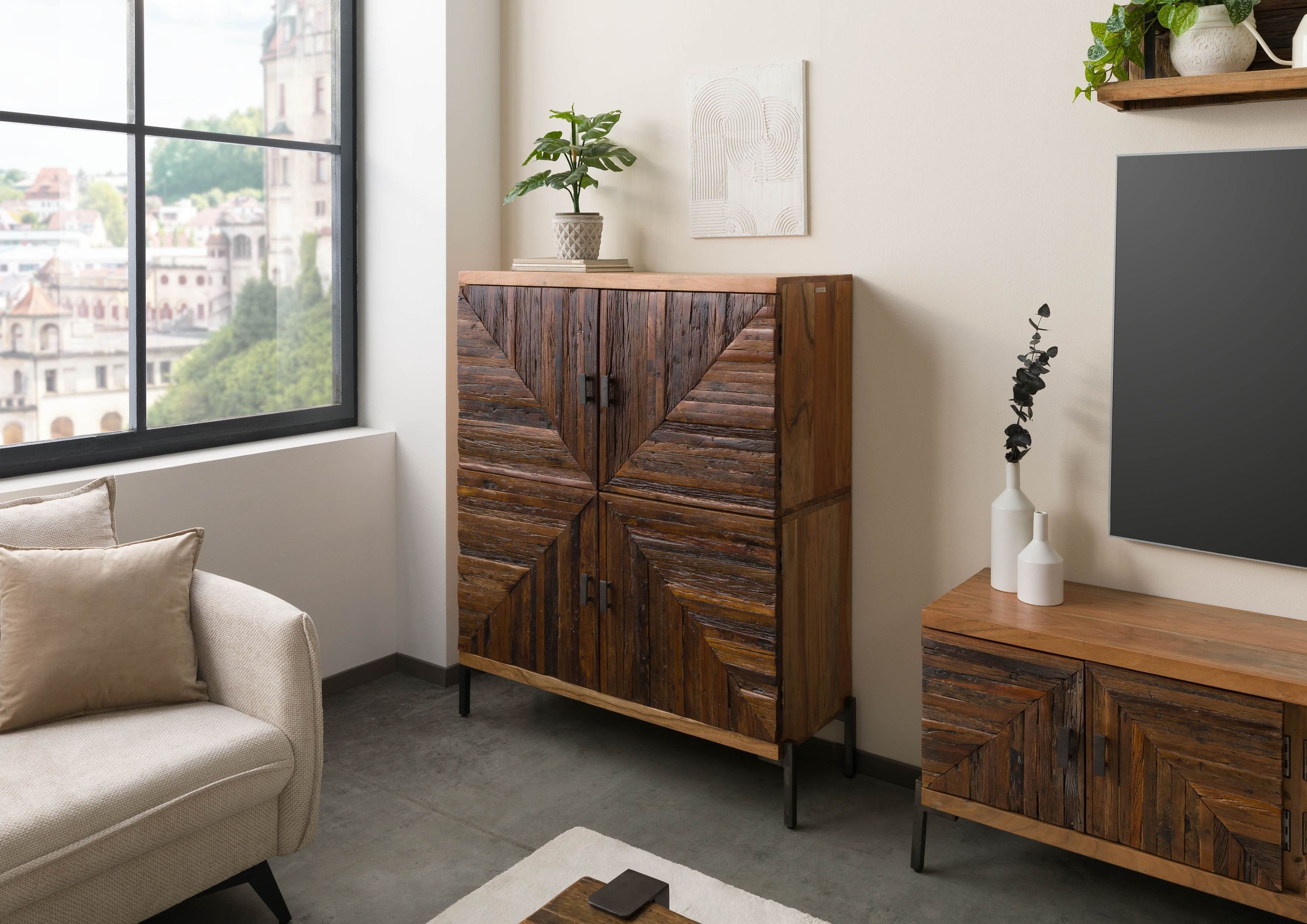 Massivmoebel24 Highboard LYON (Massivholz), Altholz 112x40x137 natur lackiert LYON #130